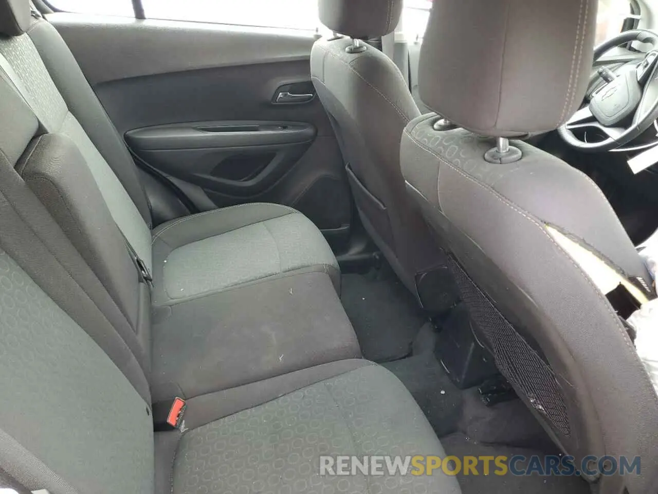11 Photograph of a damaged car 3GNCJKSB1LL211212 CHEVROLET TRAX 2020