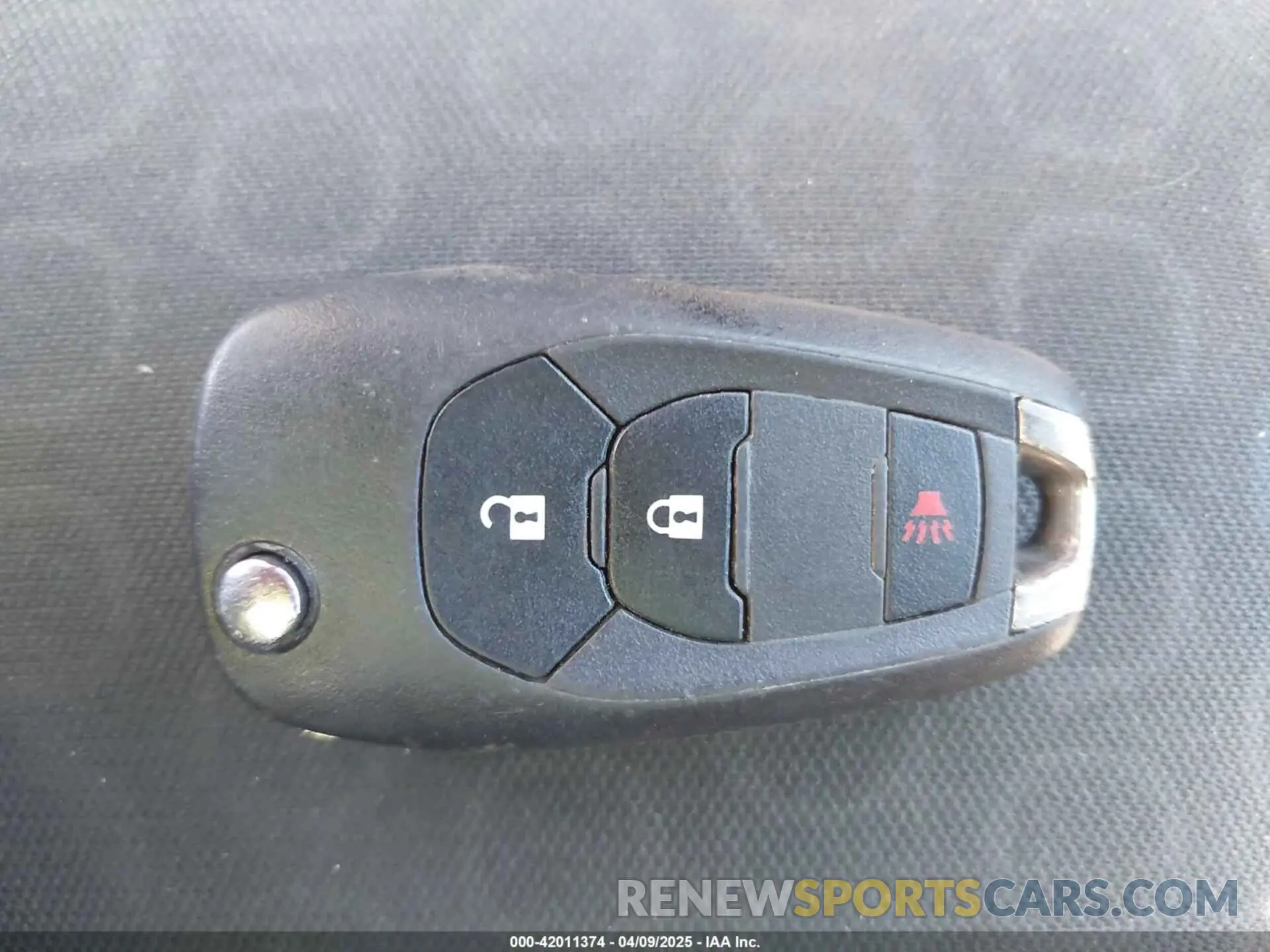 11 Photograph of a damaged car 3GNCJKSB1LL240323 CHEVROLET TRAX 2020
