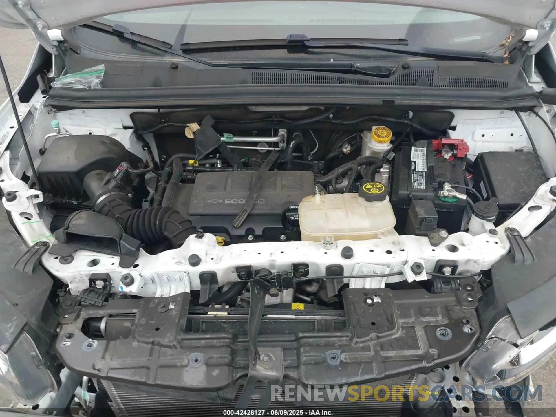 10 Photograph of a damaged car 3GNCJKSB1LL304974 CHEVROLET TRAX 2020