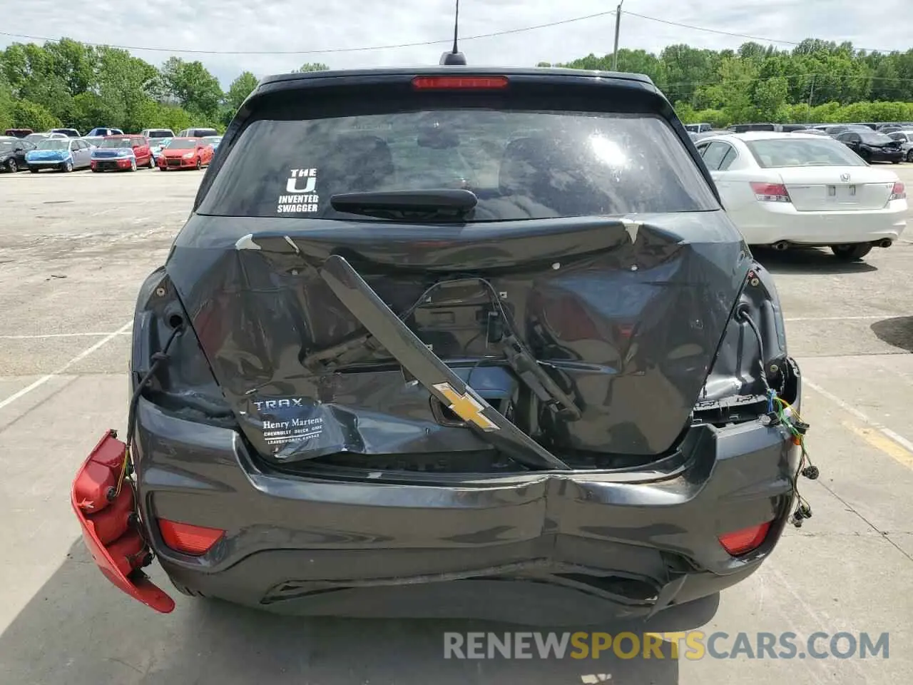 6 Photograph of a damaged car 3GNCJKSB2LL136861 CHEVROLET TRAX 2020