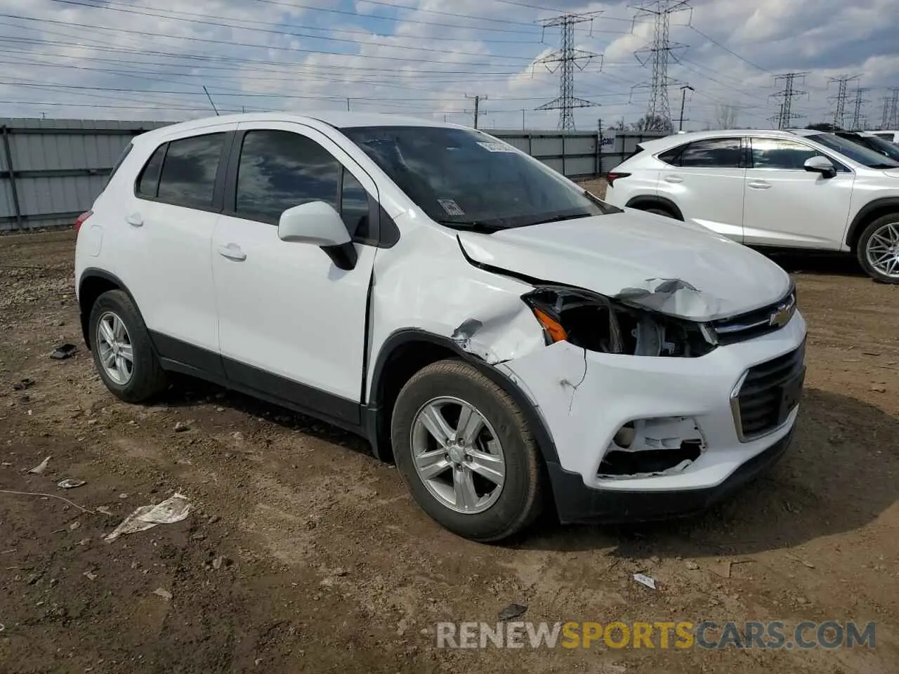 4 Photograph of a damaged car 3GNCJKSB2LL147410 CHEVROLET TRAX 2020