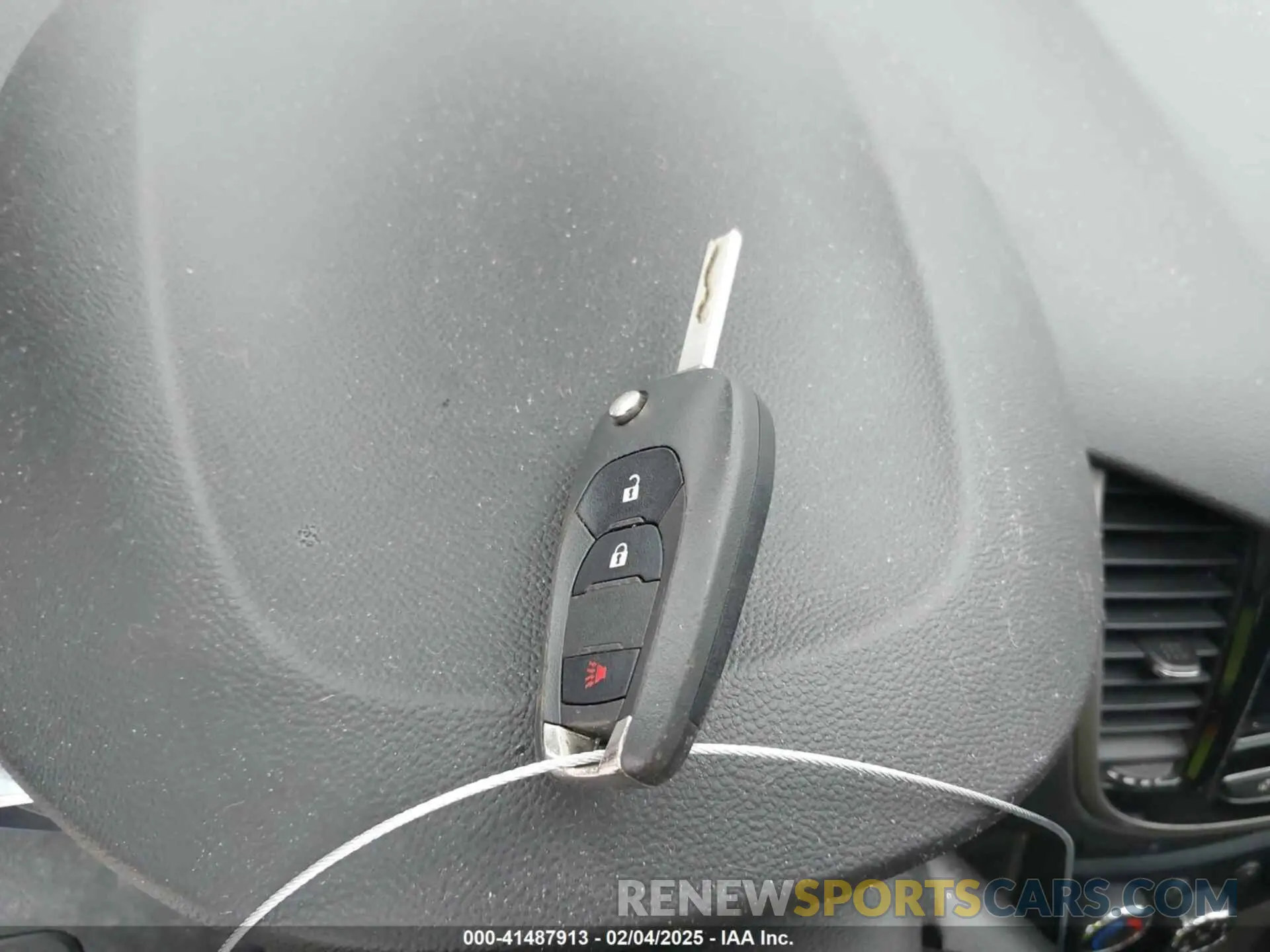 11 Photograph of a damaged car 3GNCJKSB2LL205578 CHEVROLET TRAX 2020