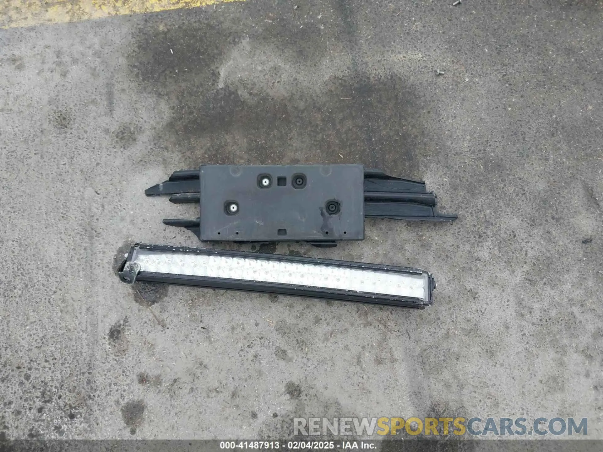 12 Photograph of a damaged car 3GNCJKSB2LL205578 CHEVROLET TRAX 2020