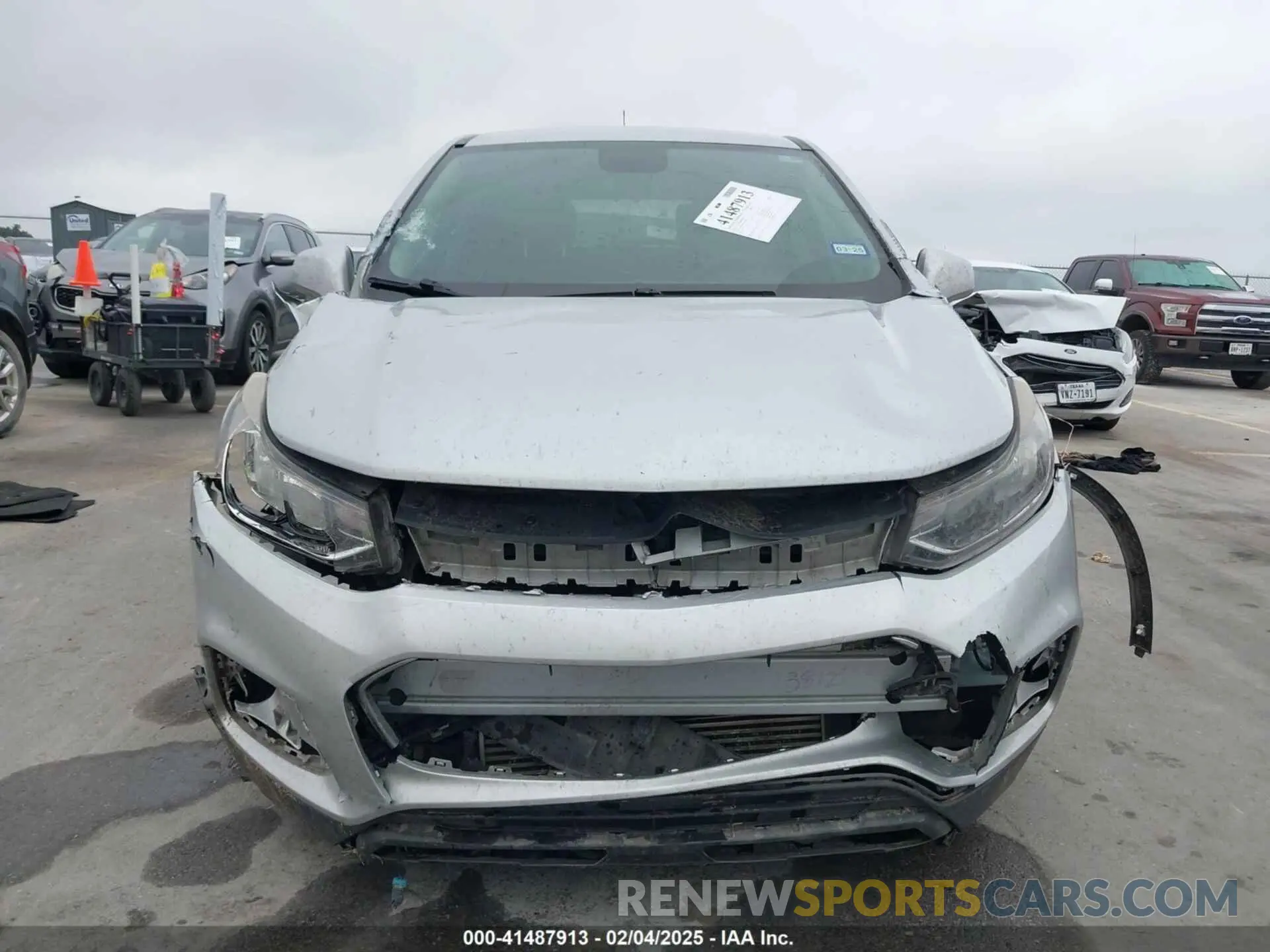 13 Photograph of a damaged car 3GNCJKSB2LL205578 CHEVROLET TRAX 2020
