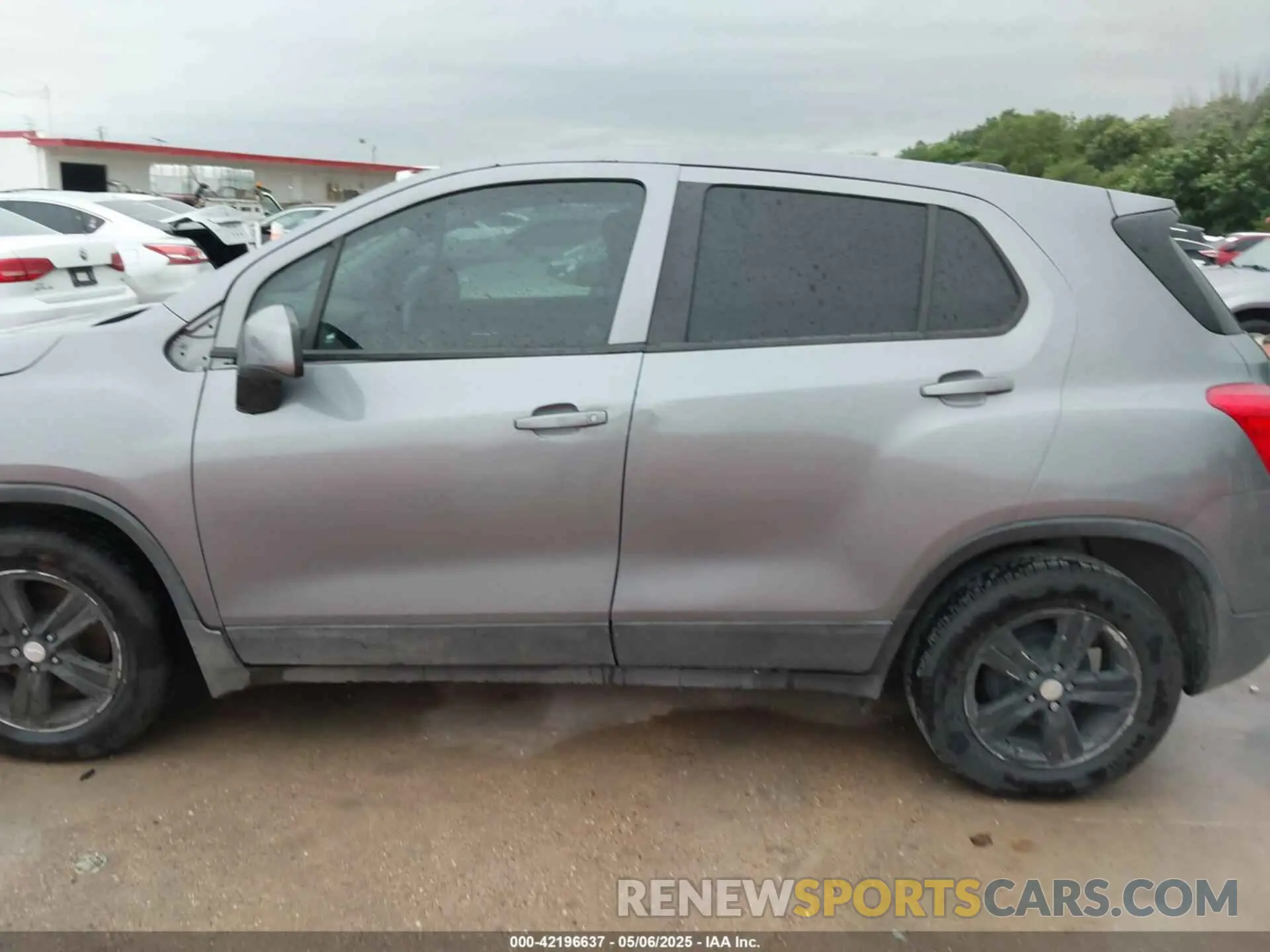 14 Photograph of a damaged car 3GNCJKSB2LL221800 CHEVROLET TRAX 2020