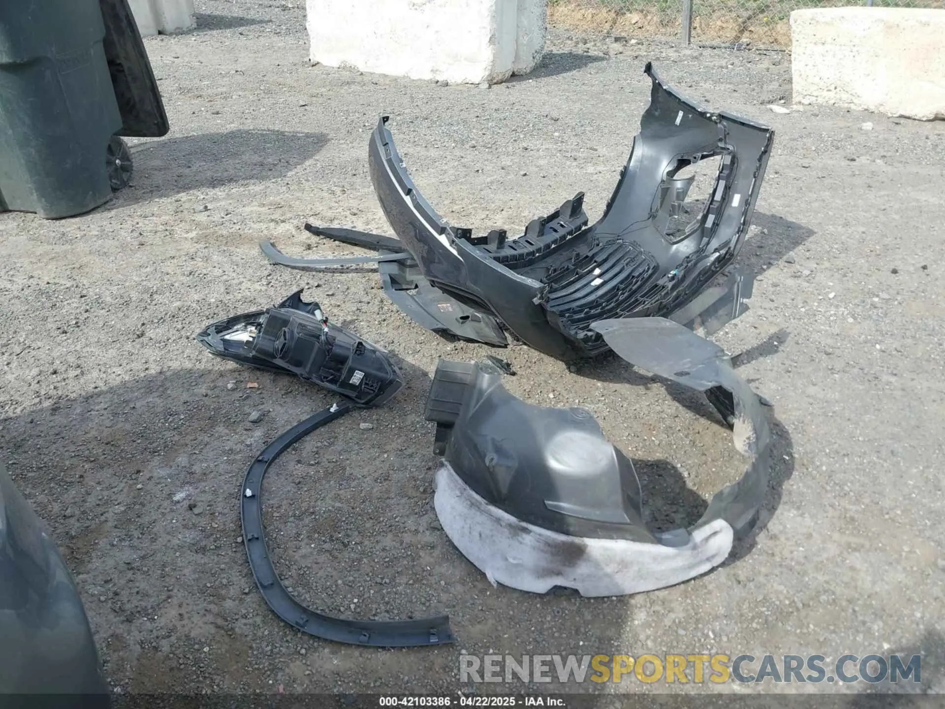 12 Photograph of a damaged car 3GNCJKSB2LL326823 CHEVROLET TRAX 2020