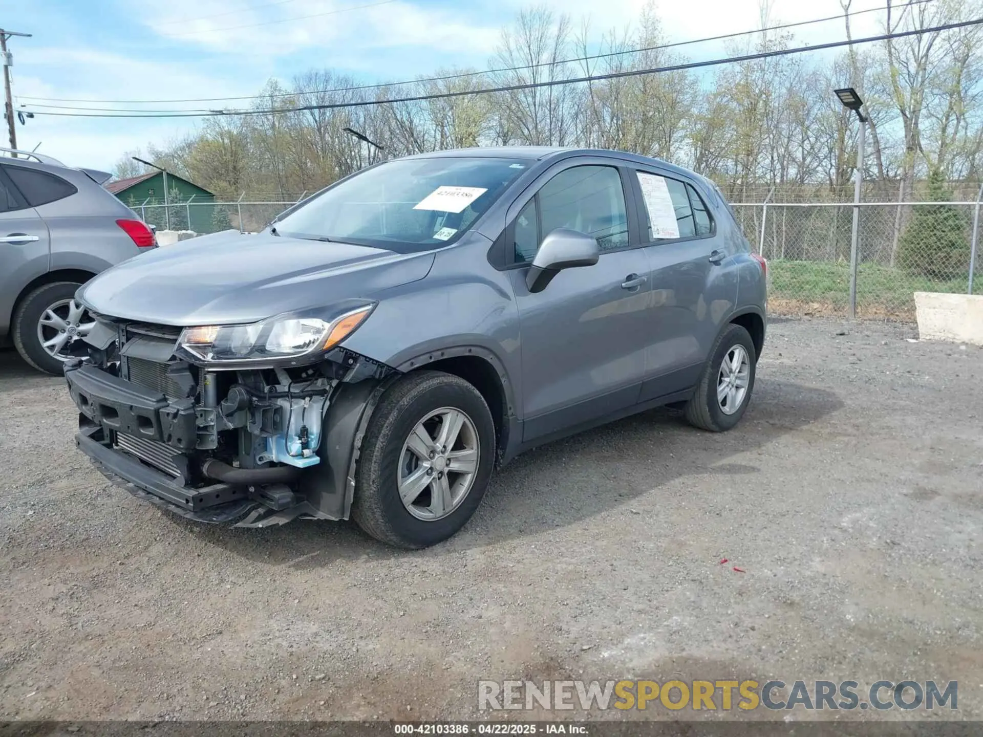 2 Photograph of a damaged car 3GNCJKSB2LL326823 CHEVROLET TRAX 2020