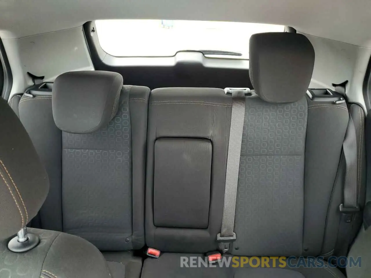 10 Photograph of a damaged car 3GNCJKSB2LL329799 CHEVROLET TRAX 2020