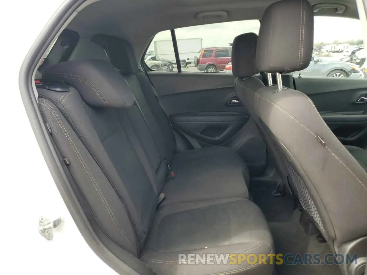 11 Photograph of a damaged car 3GNCJKSB2LL329799 CHEVROLET TRAX 2020