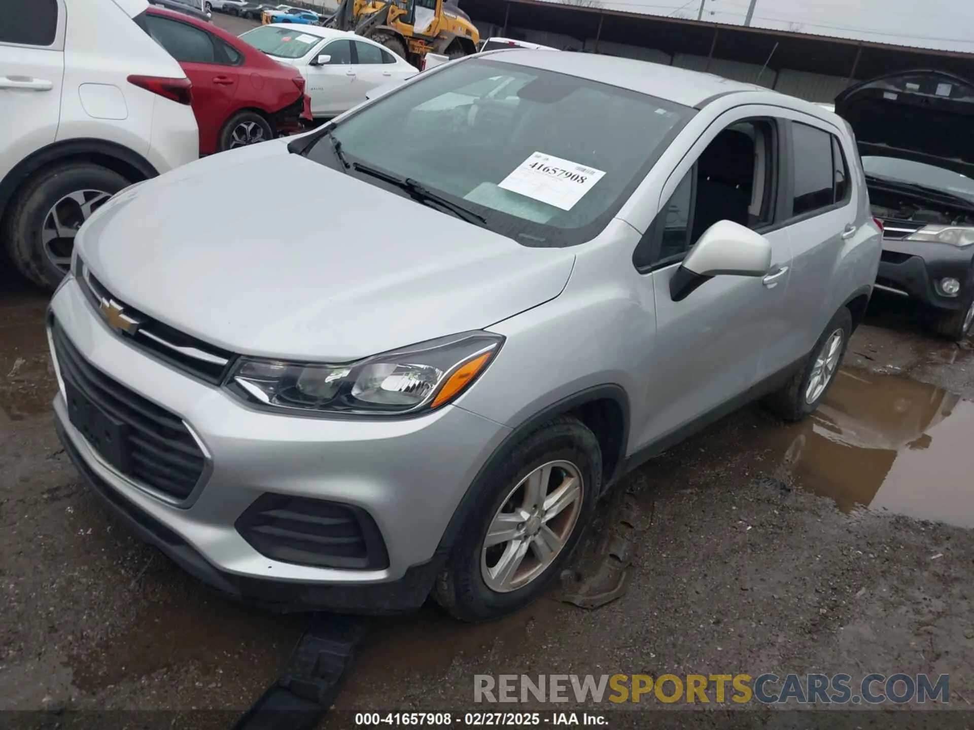 2 Photograph of a damaged car 3GNCJKSB3LL129210 CHEVROLET TRAX 2020