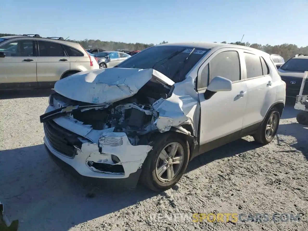 1 Photograph of a damaged car 3GNCJKSB3LL130986 CHEVROLET TRAX 2020