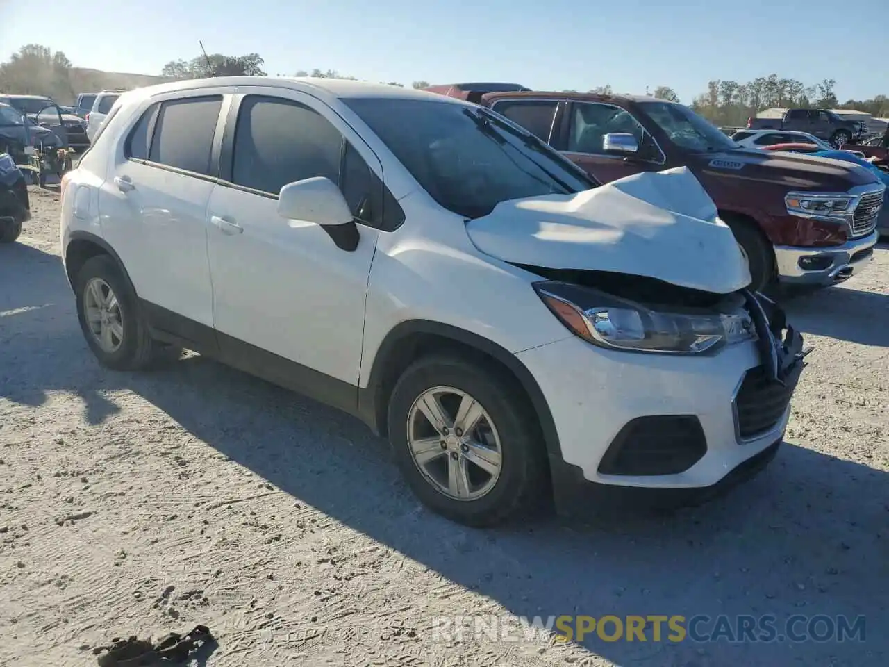 4 Photograph of a damaged car 3GNCJKSB3LL130986 CHEVROLET TRAX 2020