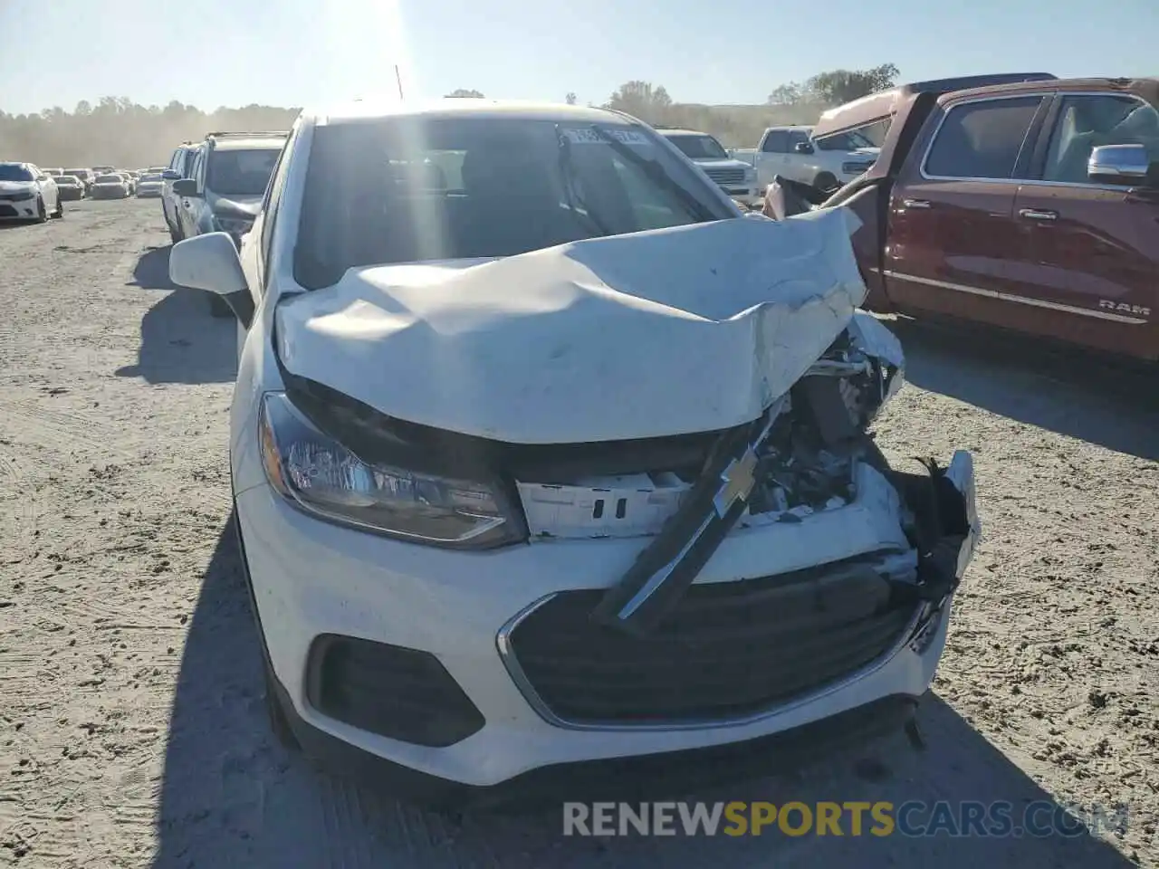 5 Photograph of a damaged car 3GNCJKSB3LL130986 CHEVROLET TRAX 2020