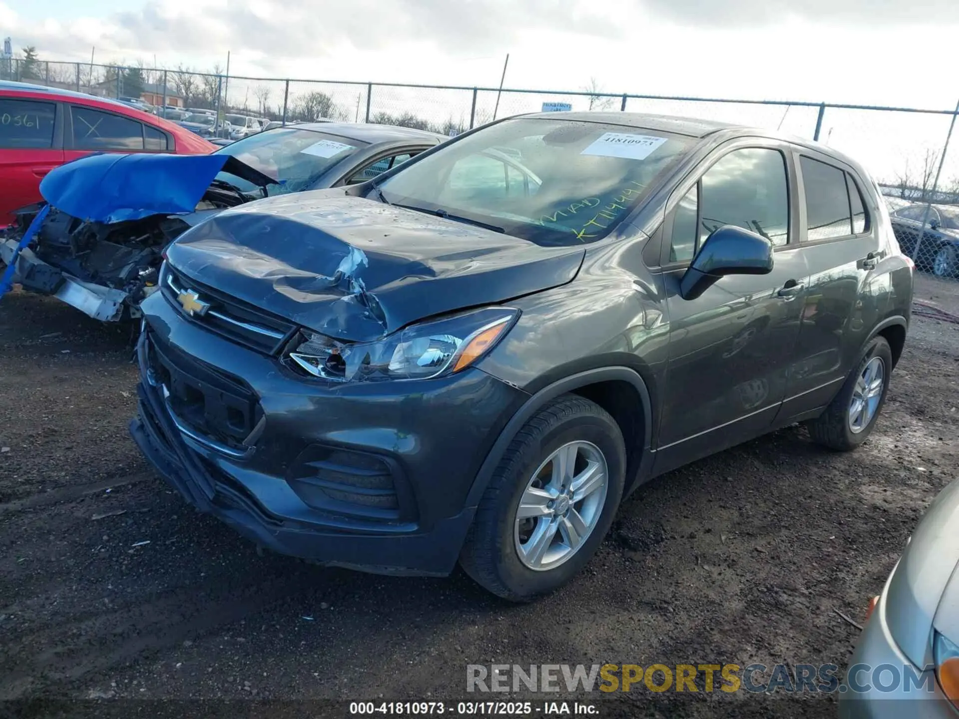 2 Photograph of a damaged car 3GNCJKSB3LL150204 CHEVROLET TRAX 2020