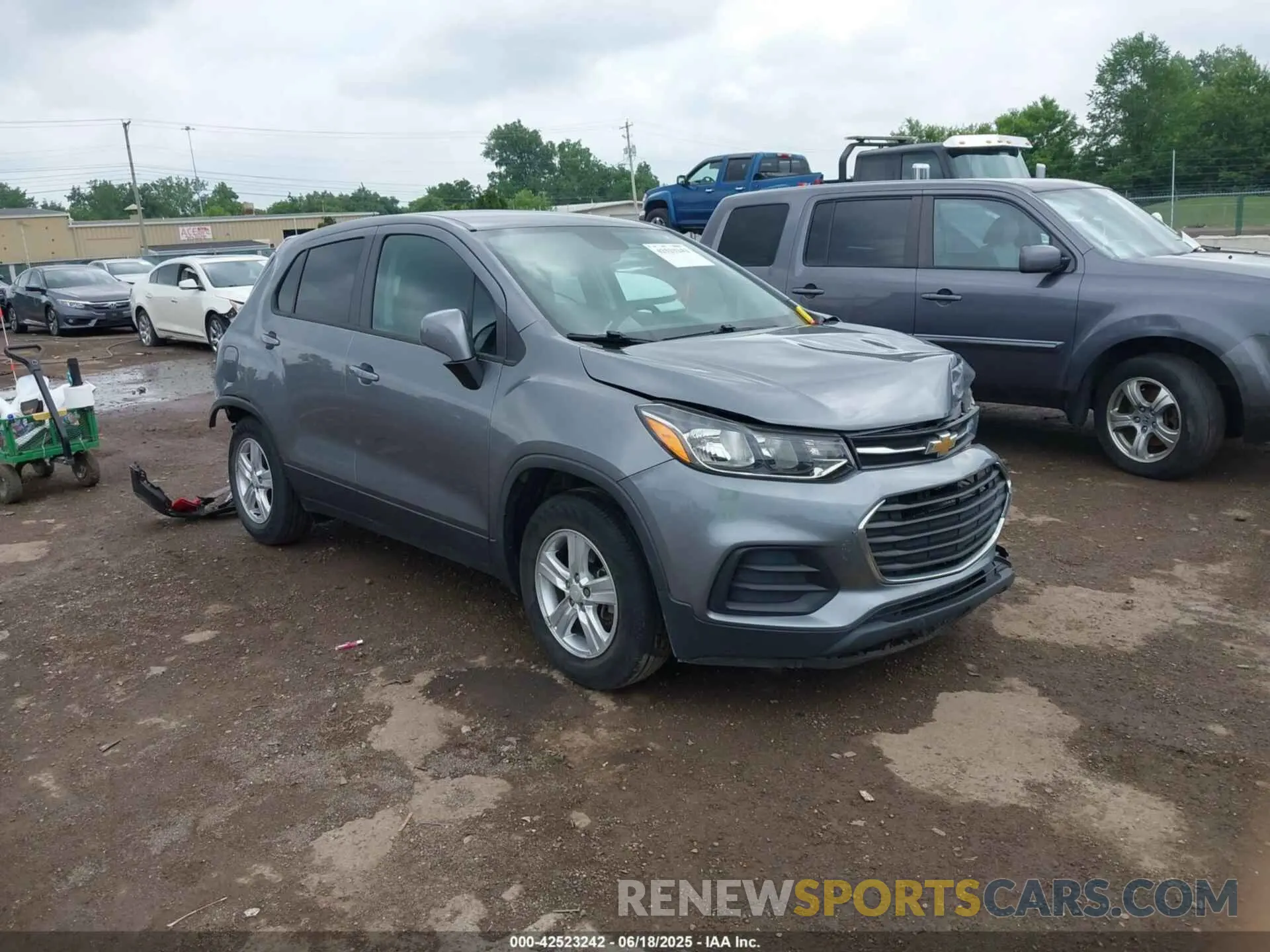 1 Photograph of a damaged car 3GNCJKSB3LL154785 CHEVROLET TRAX 2020