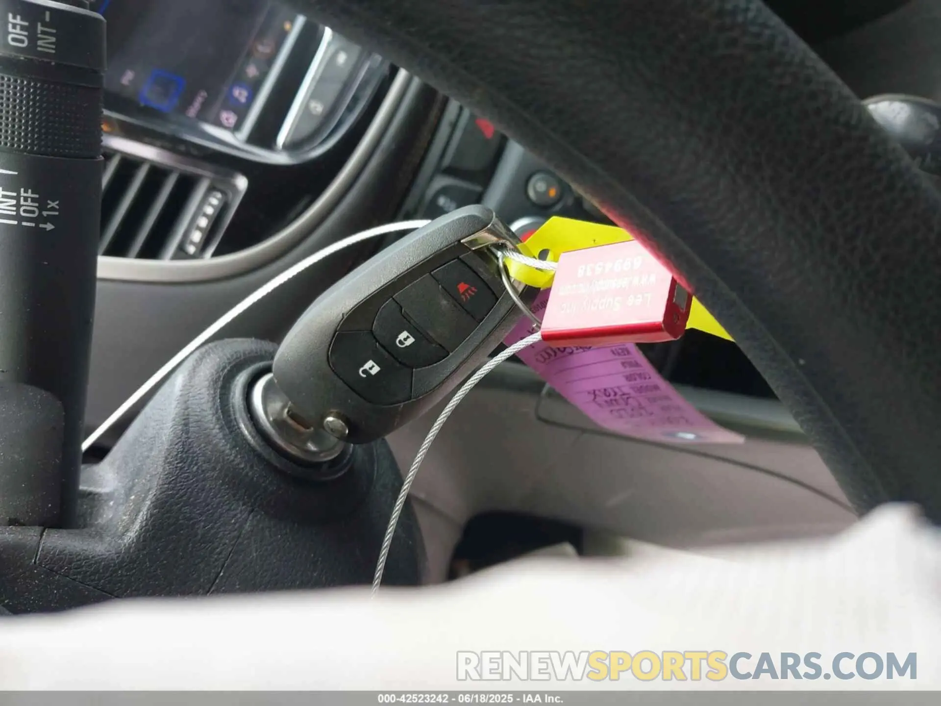 11 Photograph of a damaged car 3GNCJKSB3LL154785 CHEVROLET TRAX 2020