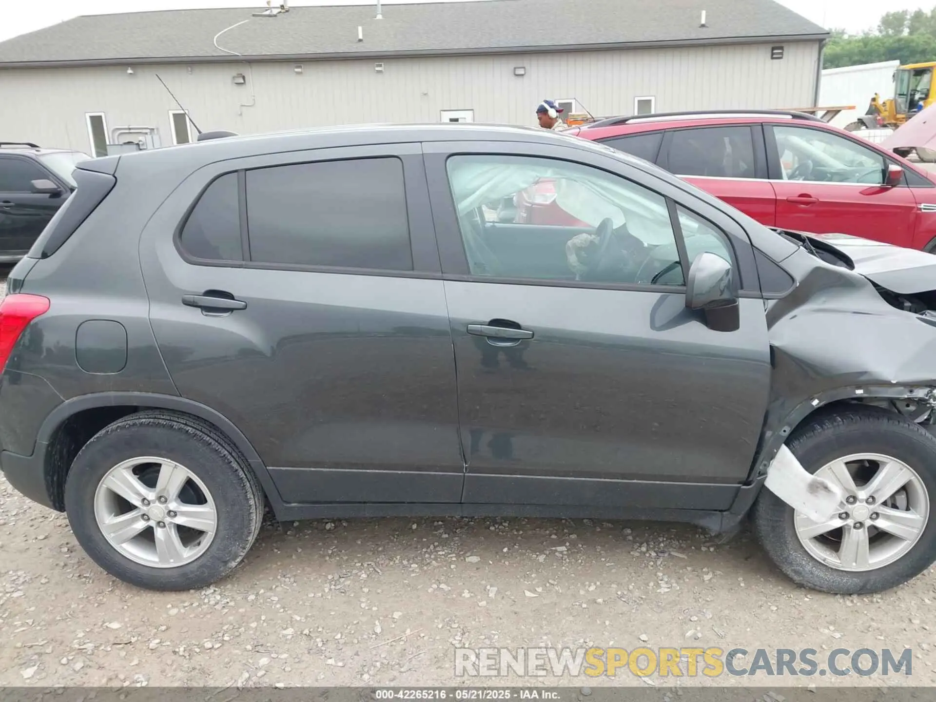 14 Photograph of a damaged car 3GNCJKSB3LL169352 CHEVROLET TRAX 2020