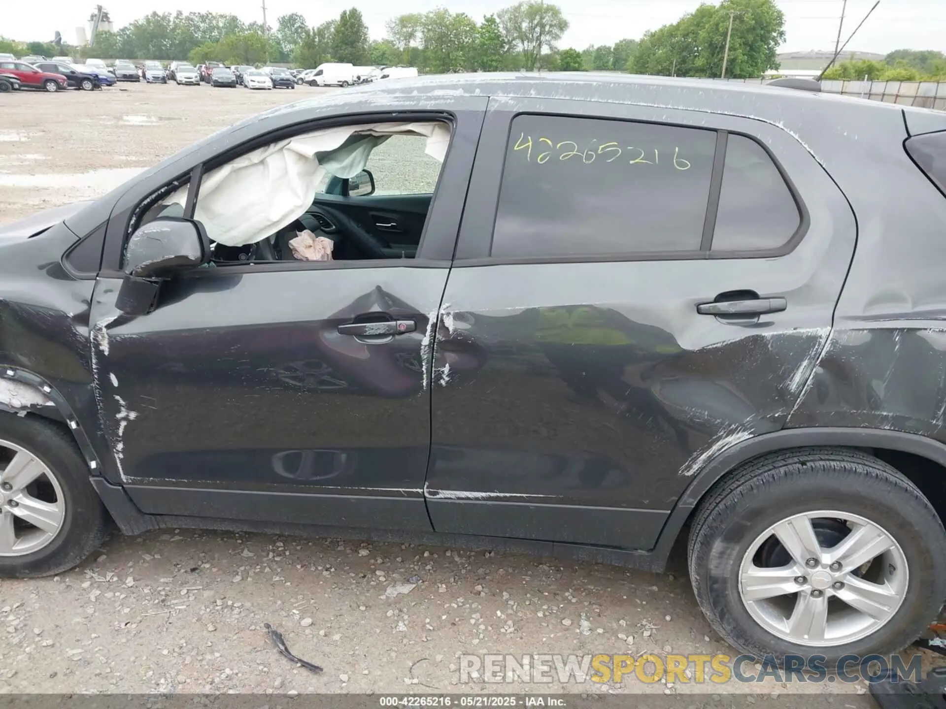 15 Photograph of a damaged car 3GNCJKSB3LL169352 CHEVROLET TRAX 2020
