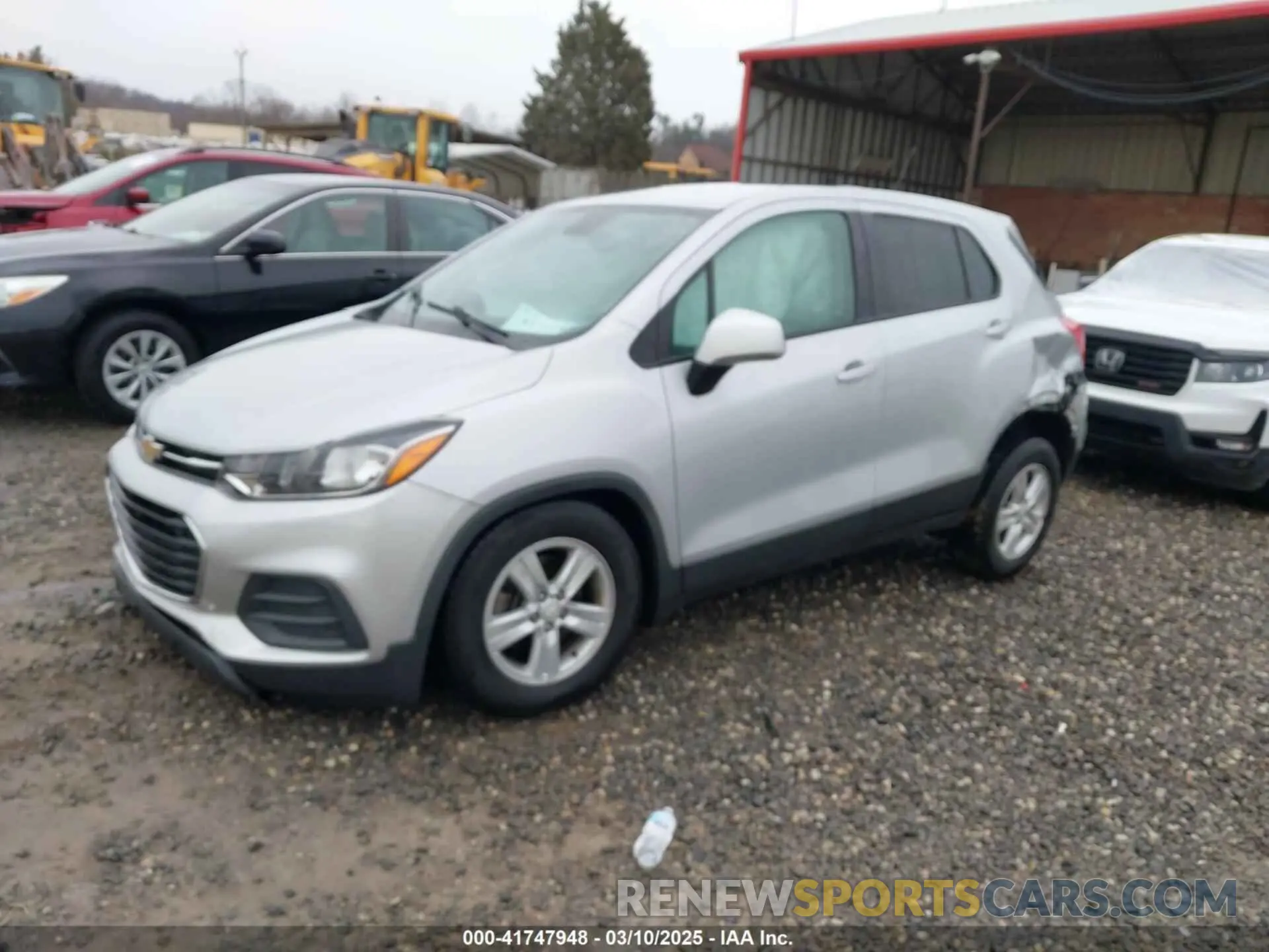 2 Photograph of a damaged car 3GNCJKSB3LL210157 CHEVROLET TRAX 2020