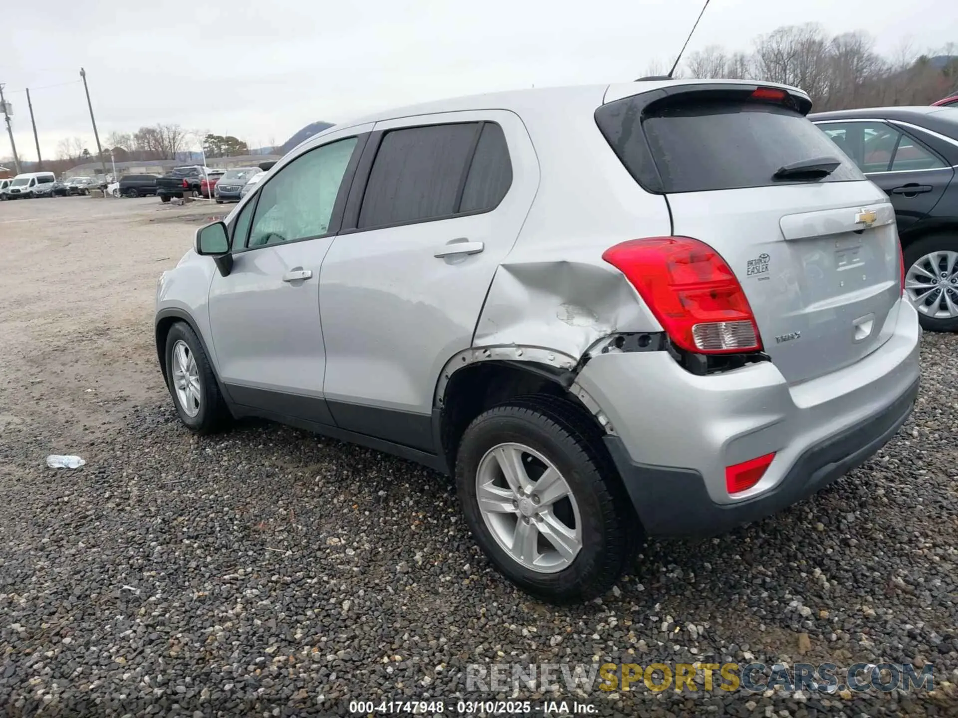 3 Photograph of a damaged car 3GNCJKSB3LL210157 CHEVROLET TRAX 2020