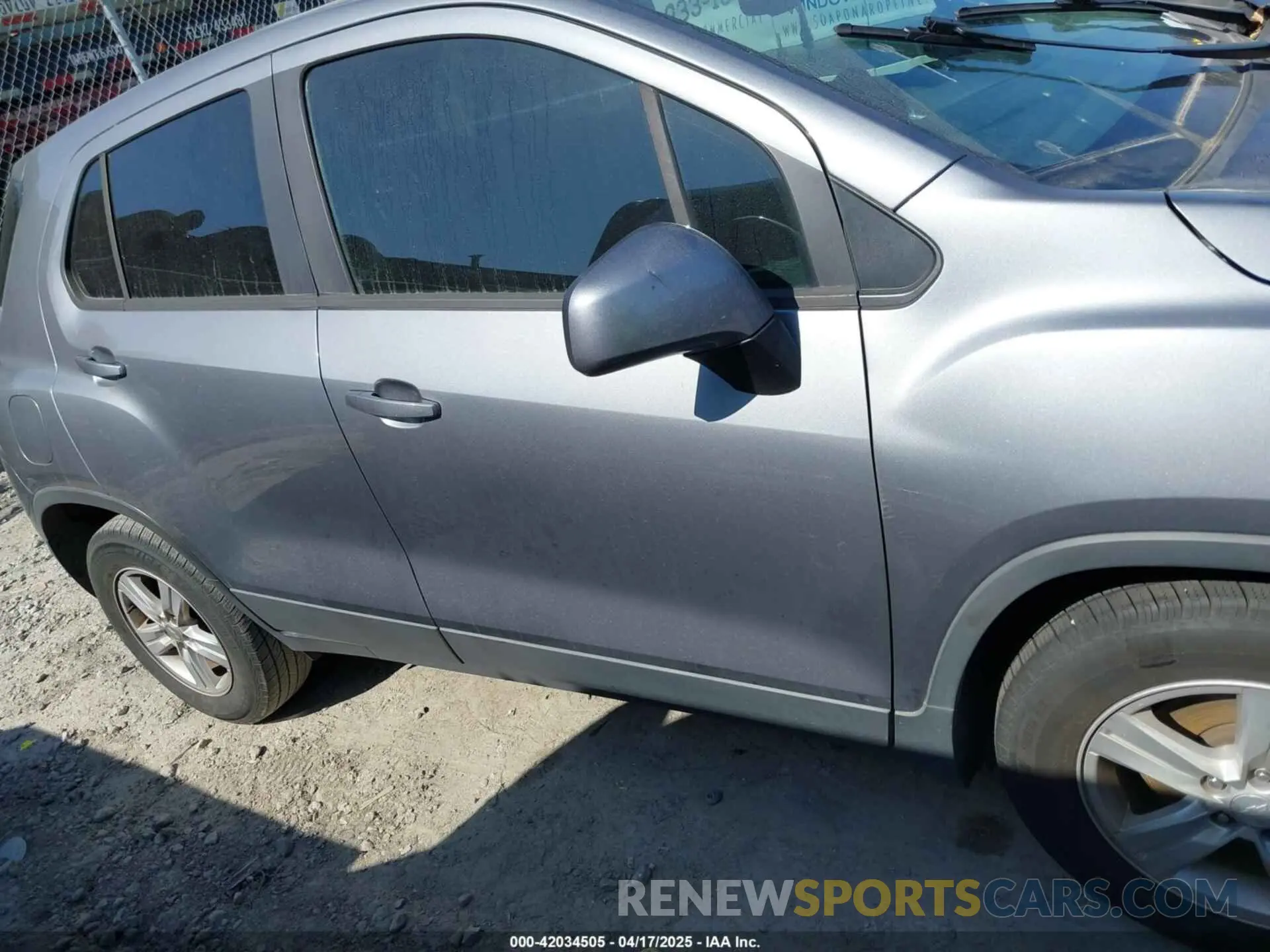 13 Photograph of a damaged car 3GNCJKSB3LL279835 CHEVROLET TRAX 2020