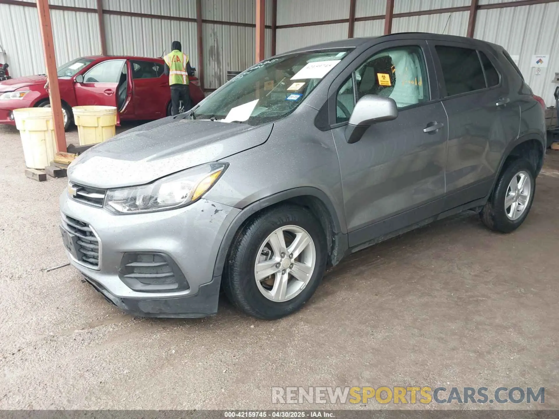 2 Photograph of a damaged car 3GNCJKSB3LL293007 CHEVROLET TRAX 2020
