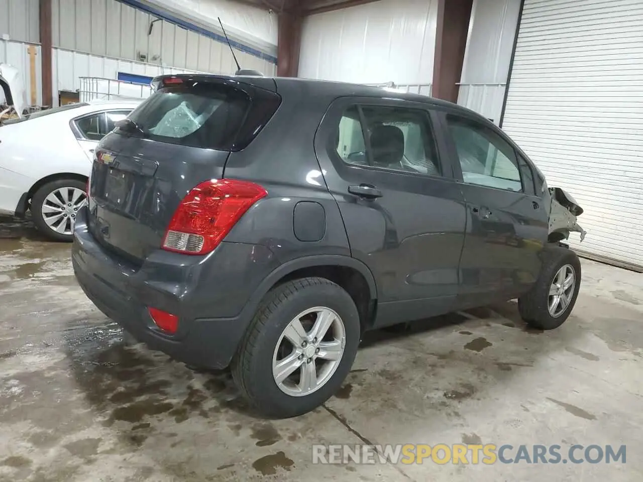 3 Photograph of a damaged car 3GNCJKSB4LL129040 CHEVROLET TRAX 2020