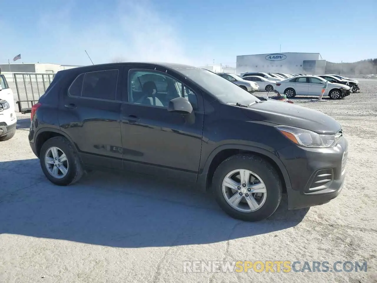 4 Photograph of a damaged car 3GNCJKSB4LL130785 CHEVROLET TRAX 2020