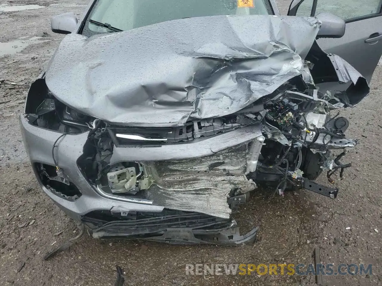 11 Photograph of a damaged car 3GNCJKSB4LL141141 CHEVROLET TRAX 2020