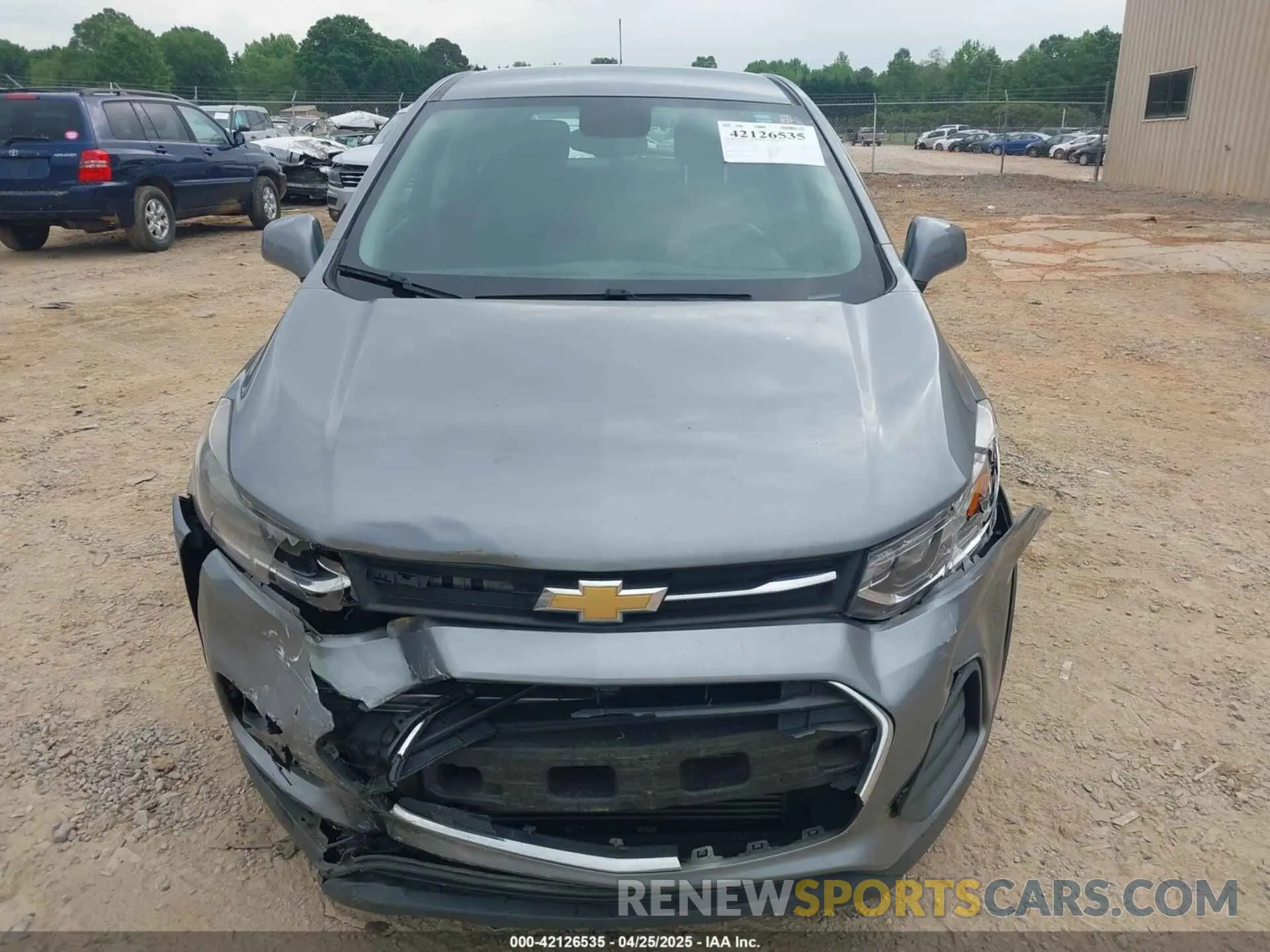 12 Photograph of a damaged car 3GNCJKSB4LL176651 CHEVROLET TRAX 2020