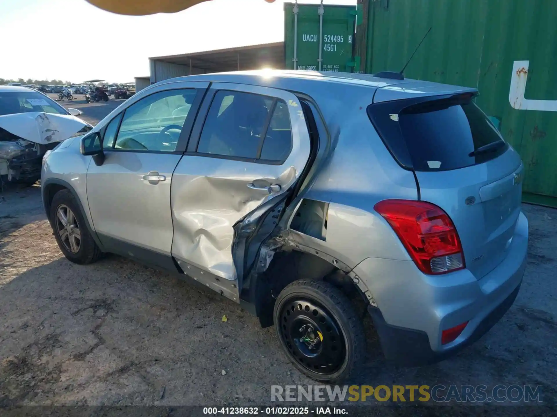 3 Photograph of a damaged car 3GNCJKSB4LL218560 CHEVROLET TRAX 2020