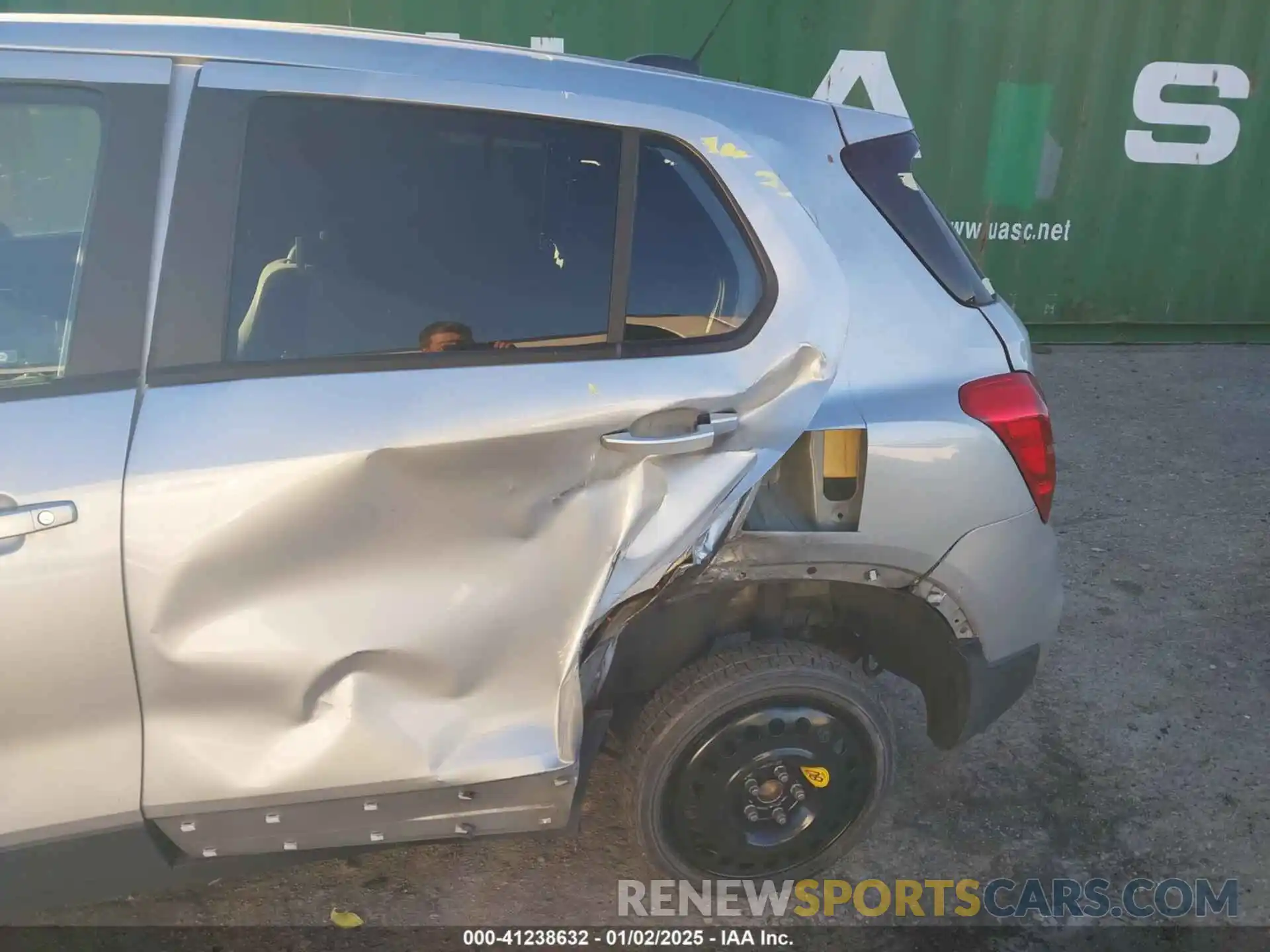 6 Photograph of a damaged car 3GNCJKSB4LL218560 CHEVROLET TRAX 2020