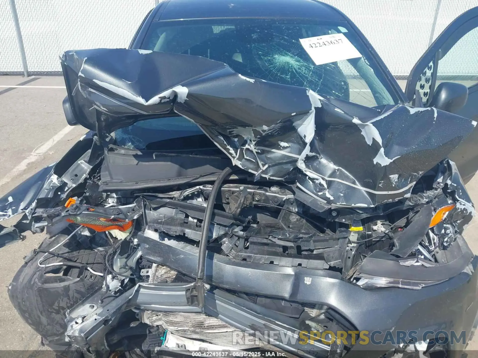 10 Photograph of a damaged car 3GNCJKSB4LL273803 CHEVROLET TRAX 2020