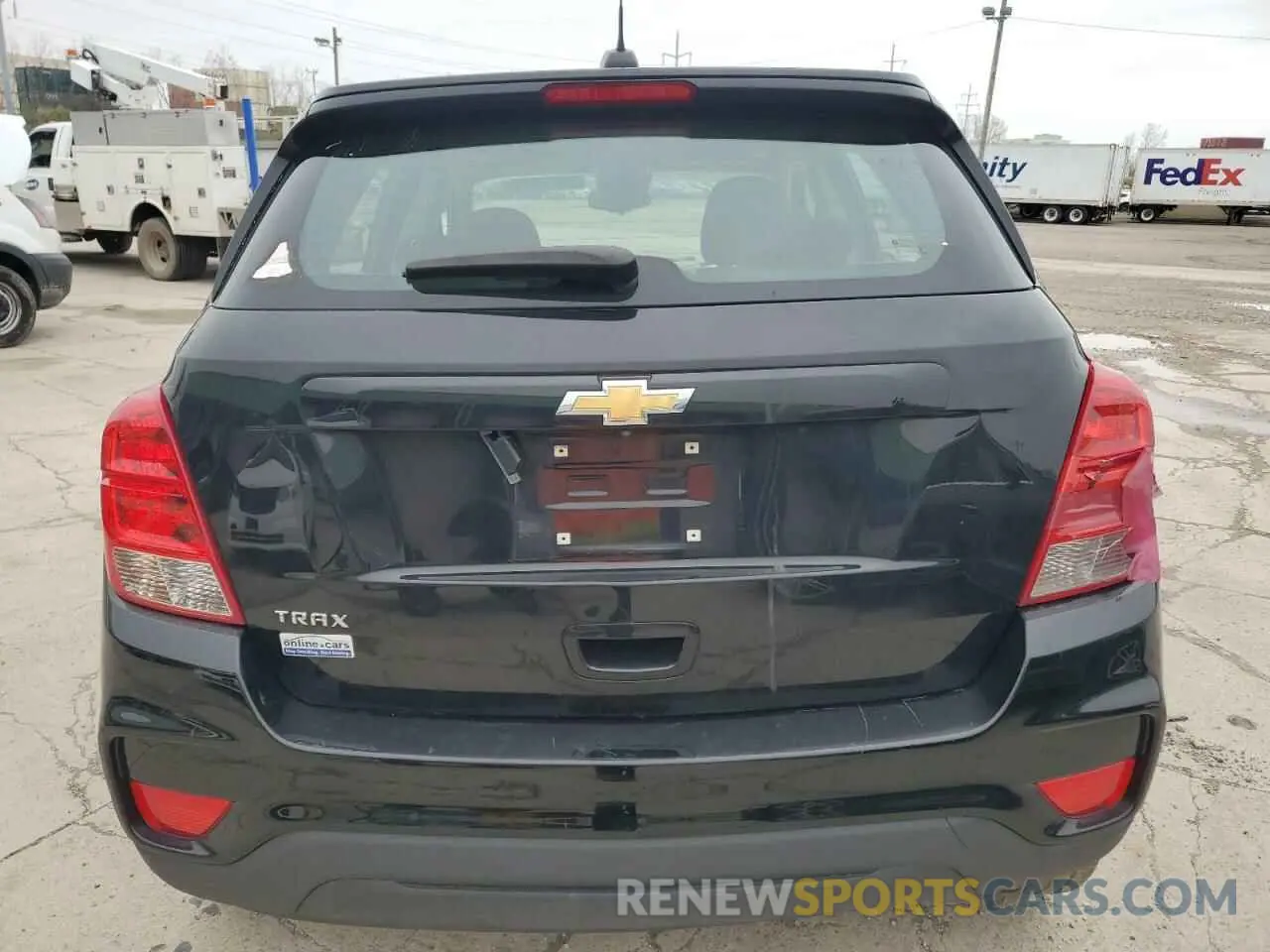 6 Photograph of a damaged car 3GNCJKSB4LL281433 CHEVROLET TRAX 2020