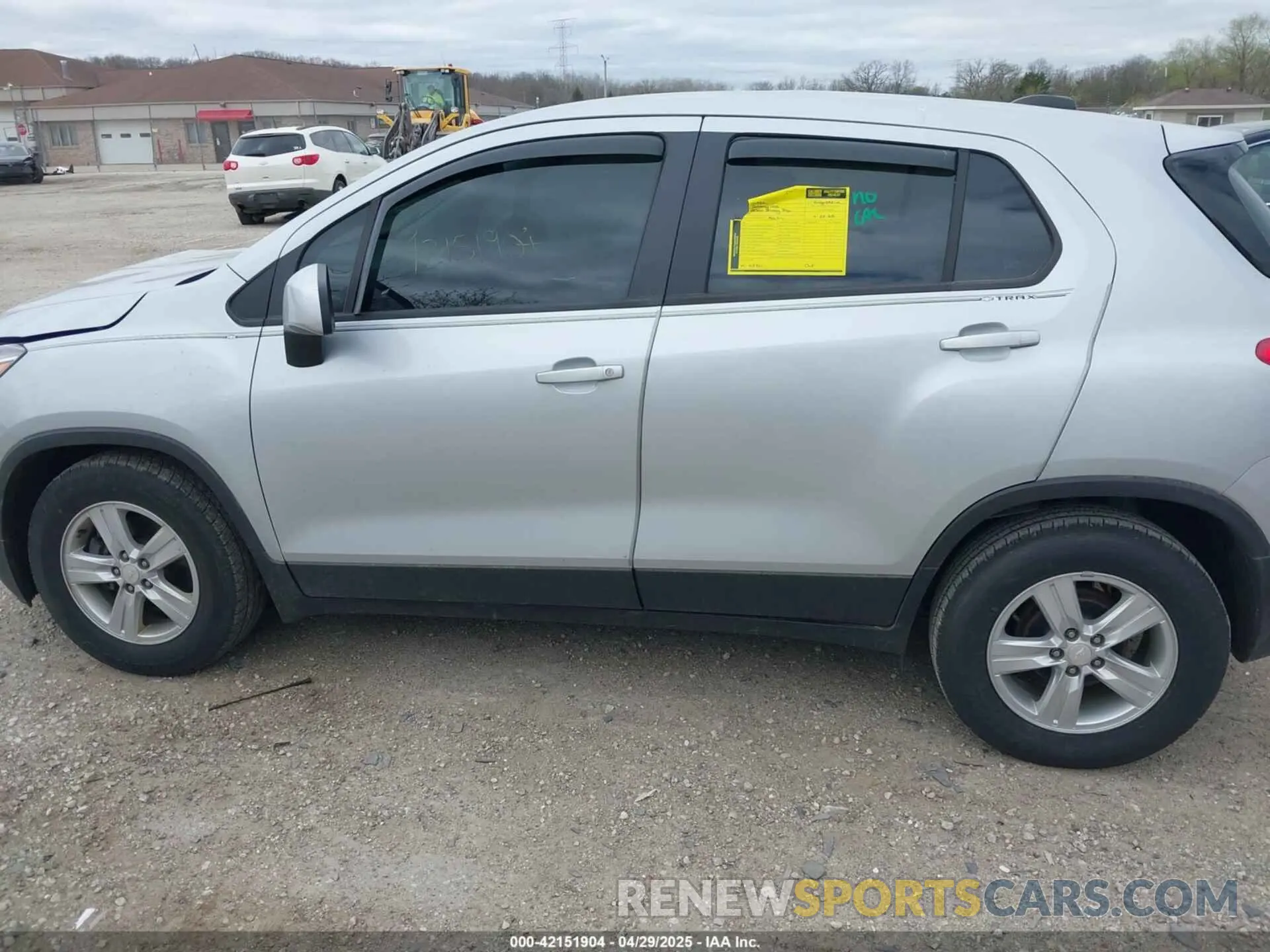 14 Photograph of a damaged car 3GNCJKSB4LL305522 CHEVROLET TRAX 2020