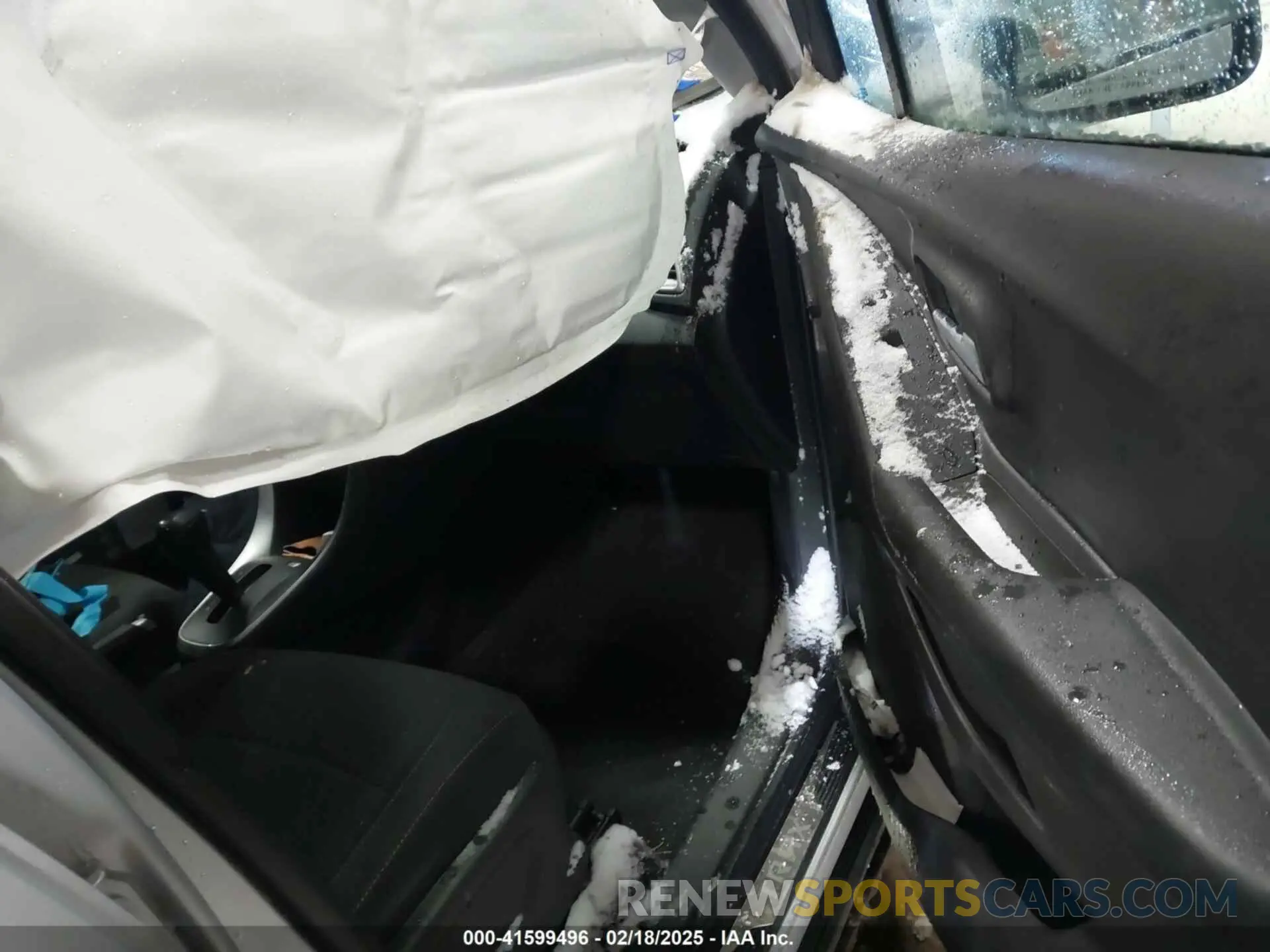 5 Photograph of a damaged car 3GNCJKSB4LL338360 CHEVROLET TRAX 2020