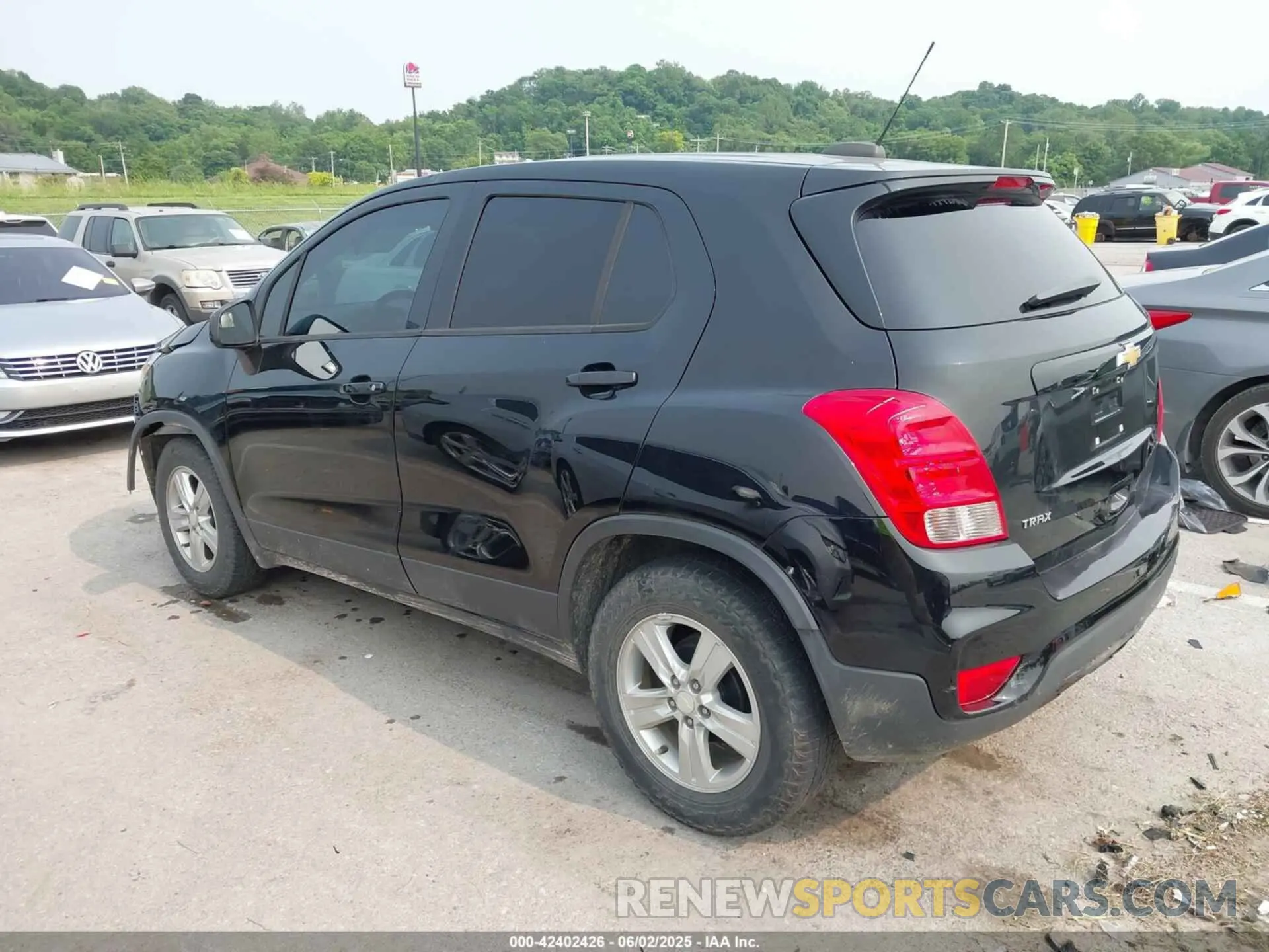 14 Photograph of a damaged car 3GNCJKSB5LL122632 CHEVROLET TRAX 2020