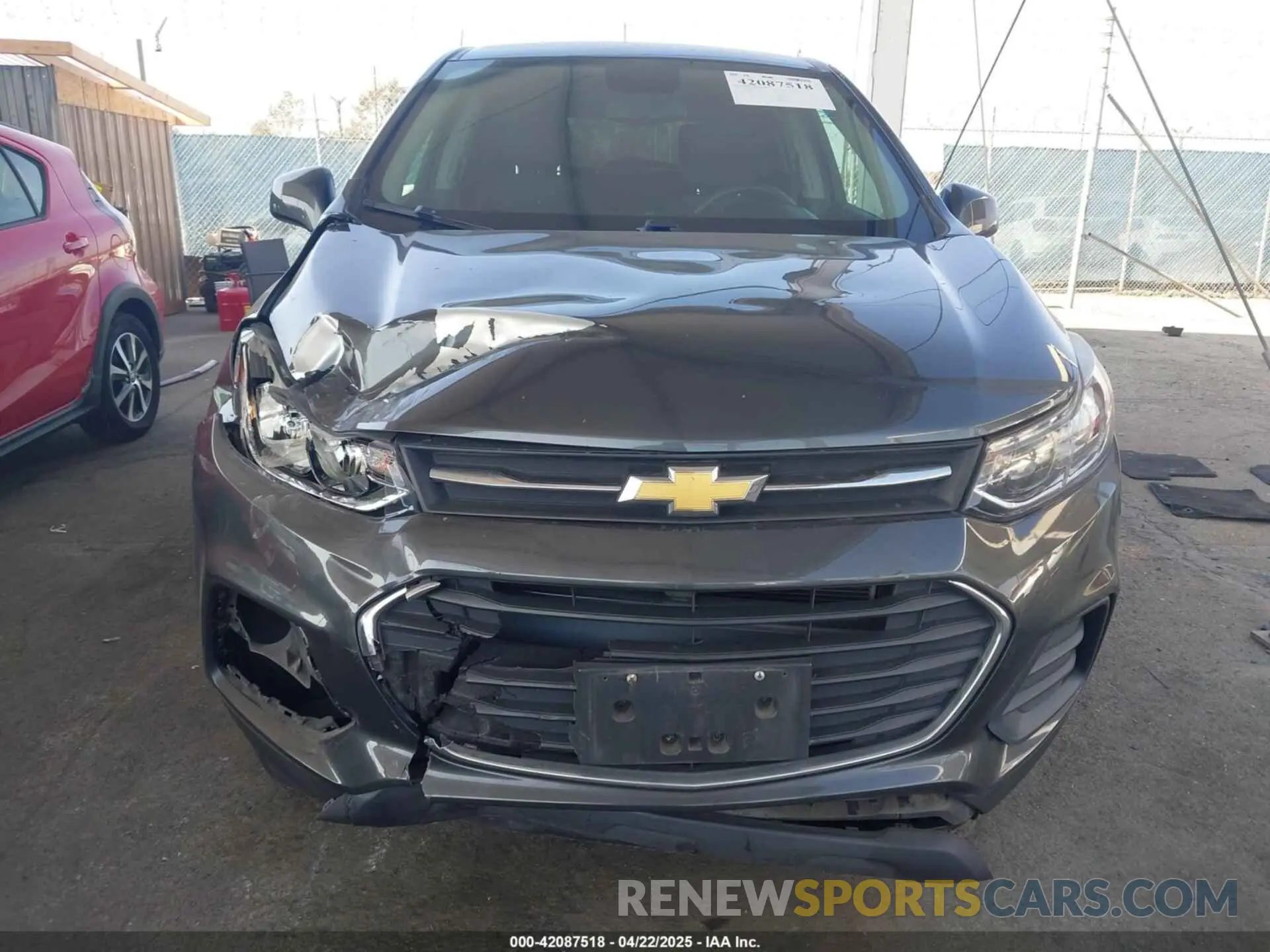 12 Photograph of a damaged car 3GNCJKSB5LL135378 CHEVROLET TRAX 2020