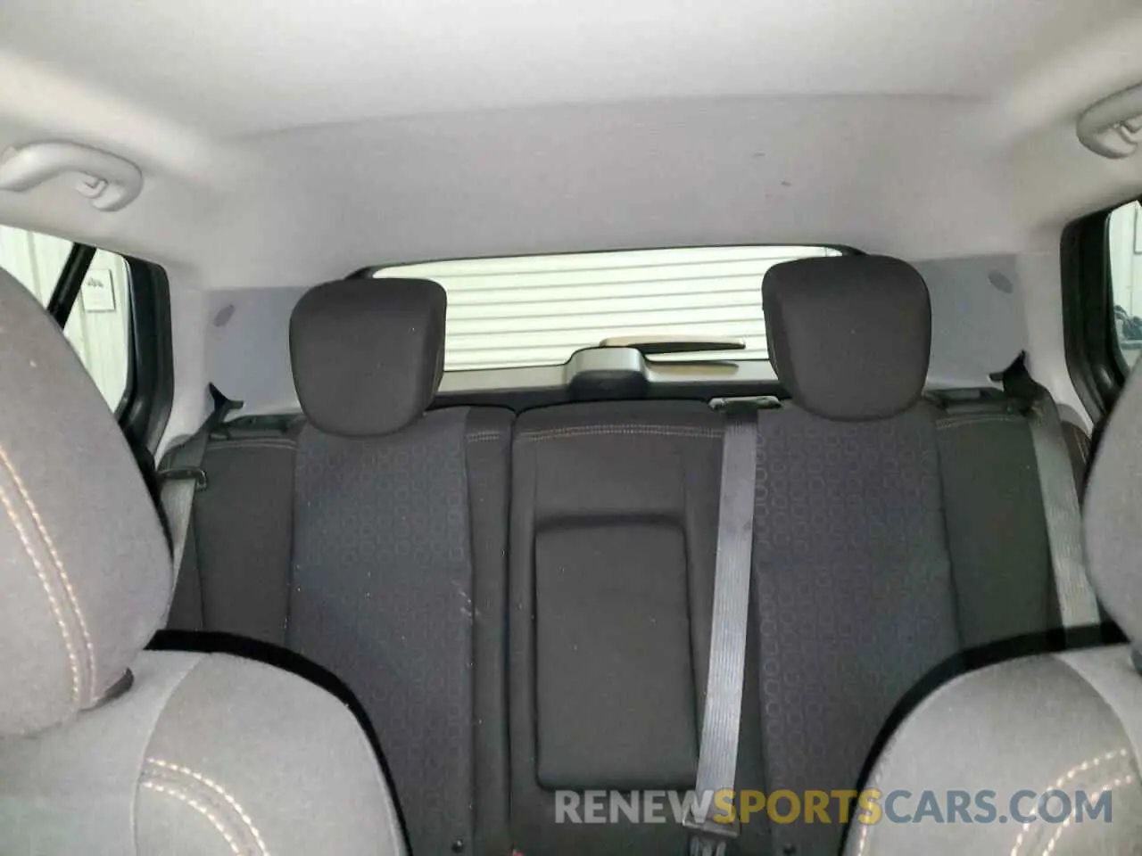 10 Photograph of a damaged car 3GNCJKSB5LL147868 CHEVROLET TRAX 2020