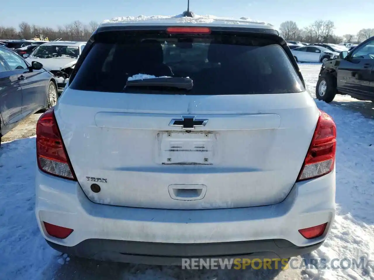 6 Photograph of a damaged car 3GNCJKSB5LL292618 CHEVROLET TRAX 2020