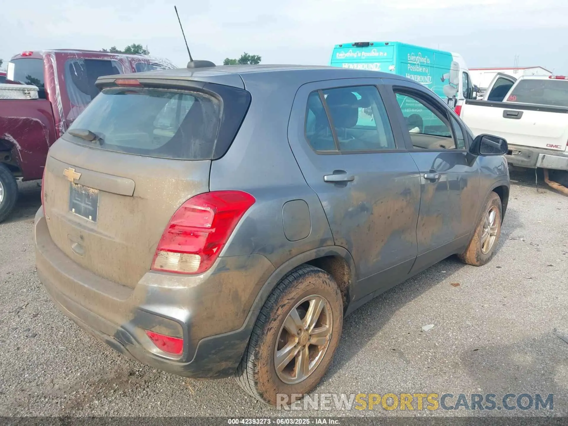 4 Photograph of a damaged car 3GNCJKSB6LL205356 CHEVROLET TRAX 2020