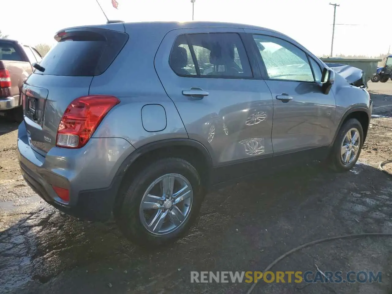 3 Photograph of a damaged car 3GNCJKSB6LL247381 CHEVROLET TRAX 2020