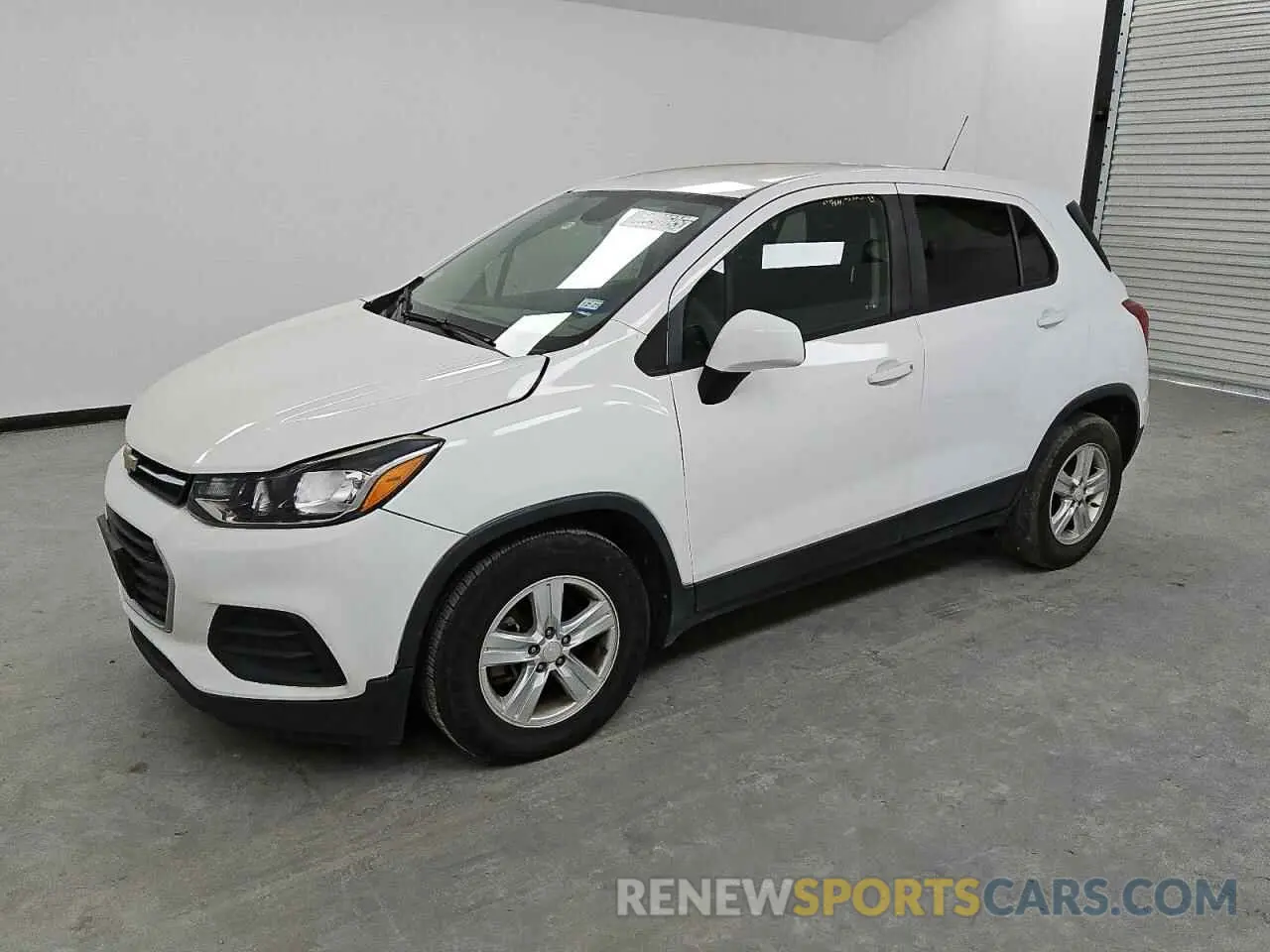 1 Photograph of a damaged car 3GNCJKSB6LL334729 CHEVROLET TRAX 2020