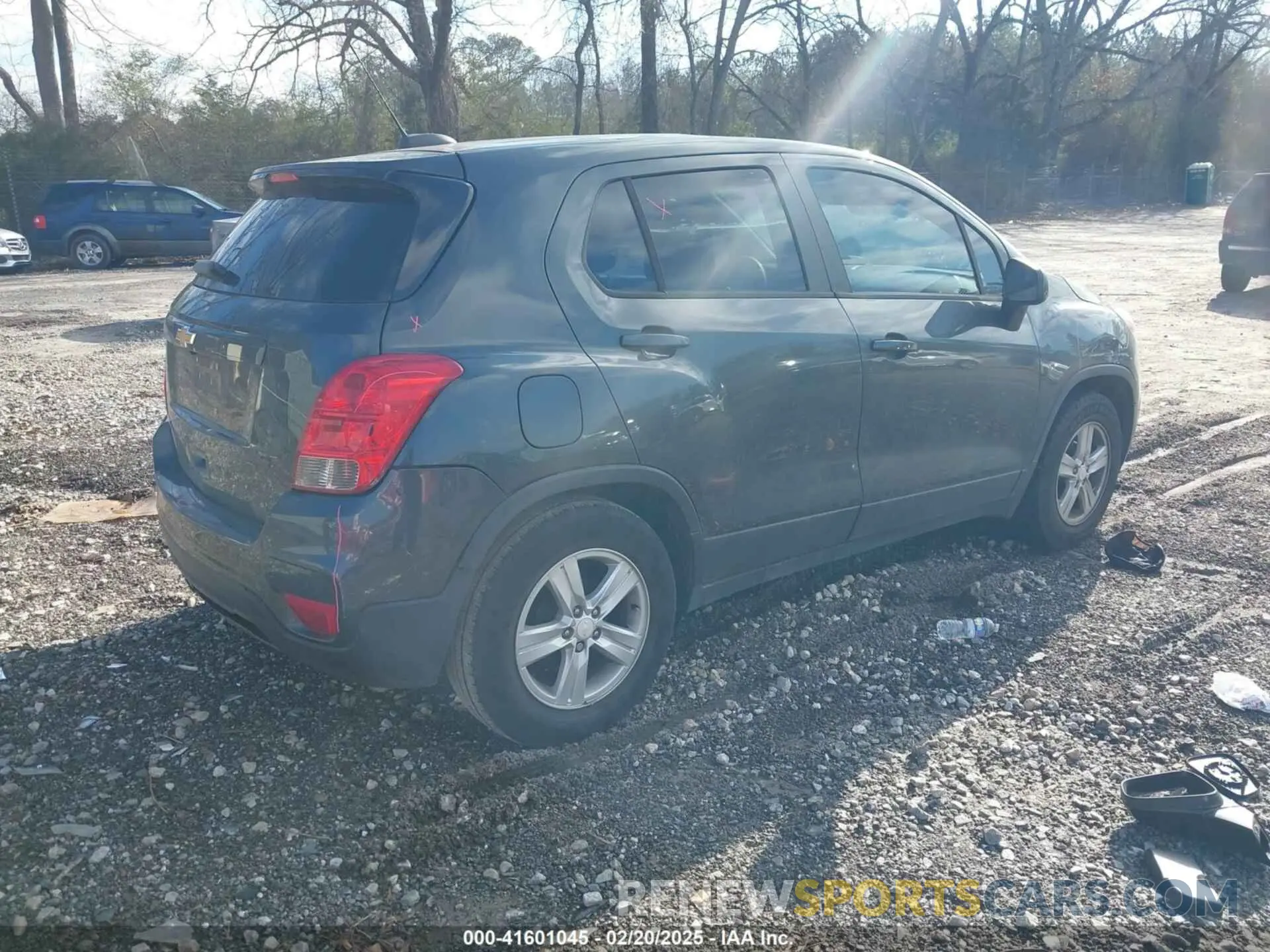 4 Photograph of a damaged car 3GNCJKSB7LL126262 CHEVROLET TRAX 2020