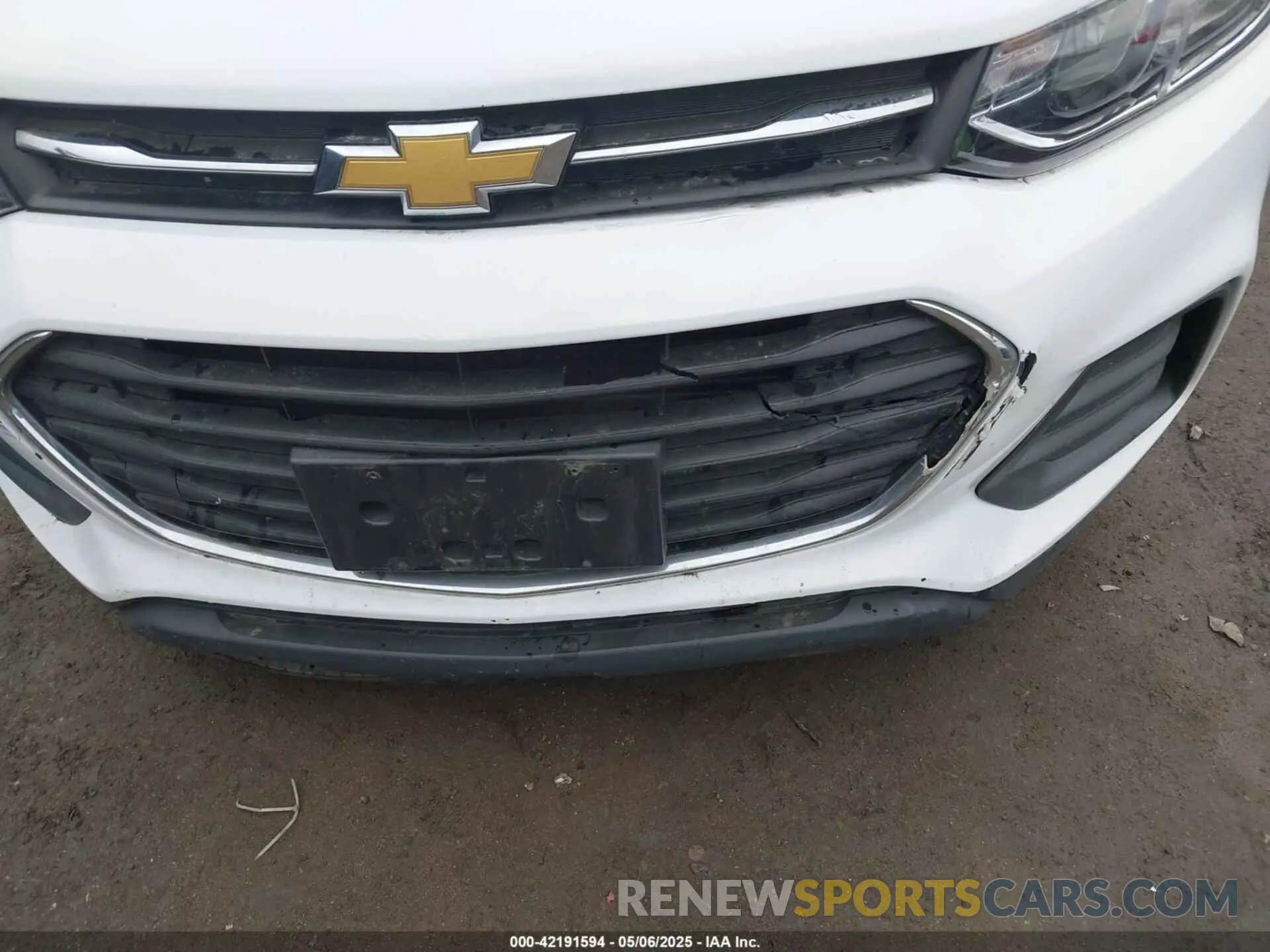 17 Photograph of a damaged car 3GNCJKSB7LL171573 CHEVROLET TRAX 2020
