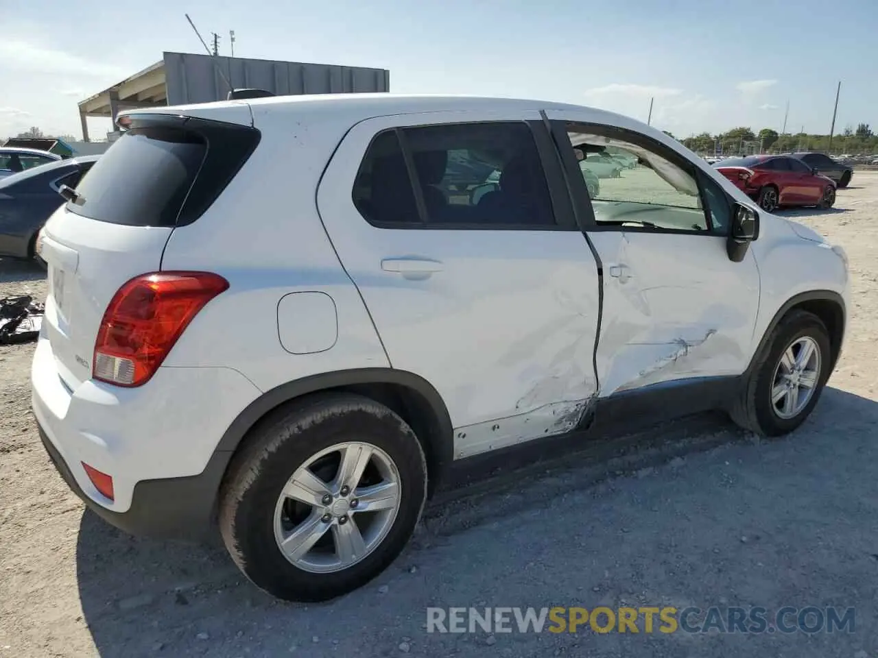 3 Photograph of a damaged car 3GNCJKSB7LL214289 CHEVROLET TRAX 2020