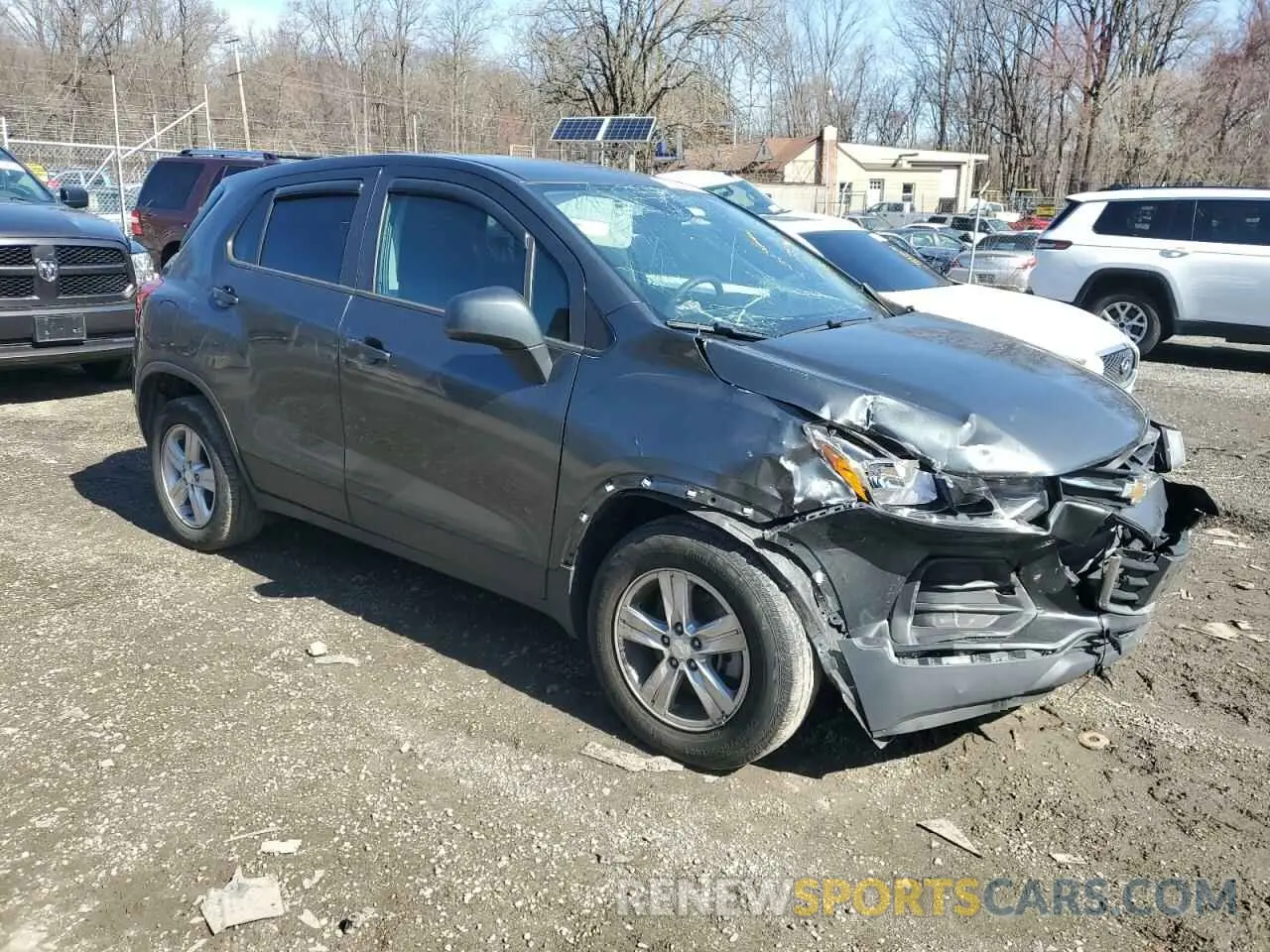 4 Photograph of a damaged car 3GNCJKSB8LL109616 CHEVROLET TRAX 2020