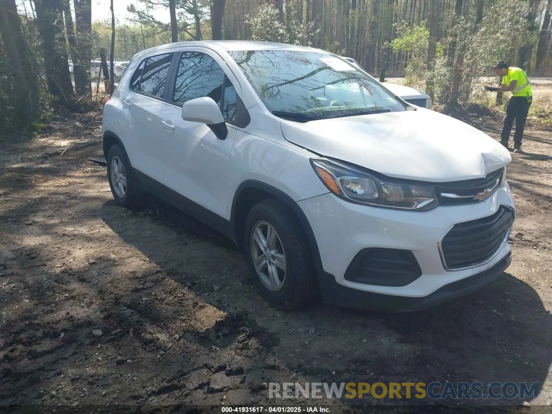1 Photograph of a damaged car 3GNCJKSB8LL116307 CHEVROLET TRAX 2020