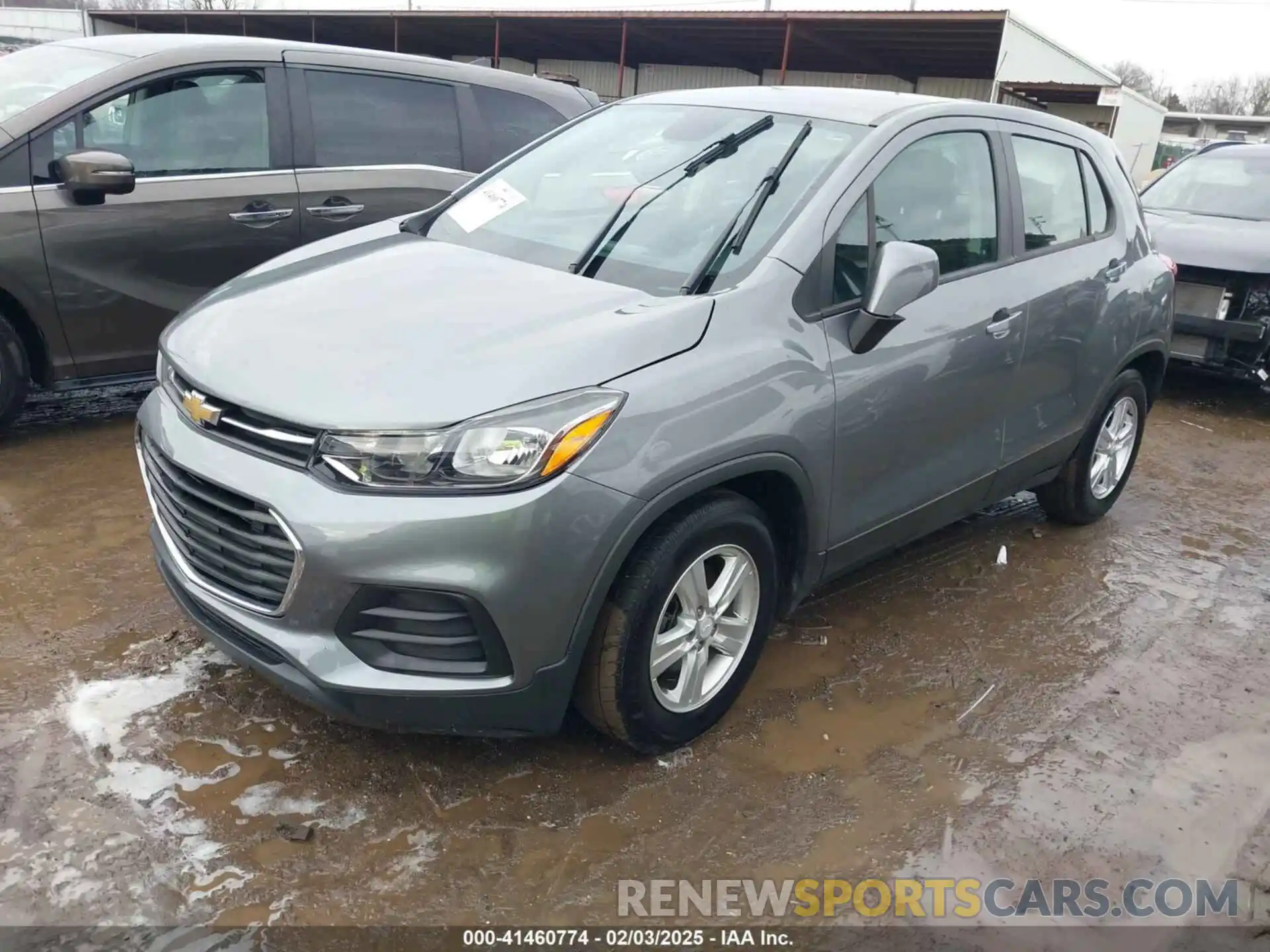 2 Photograph of a damaged car 3GNCJKSB8LL134645 CHEVROLET TRAX 2020