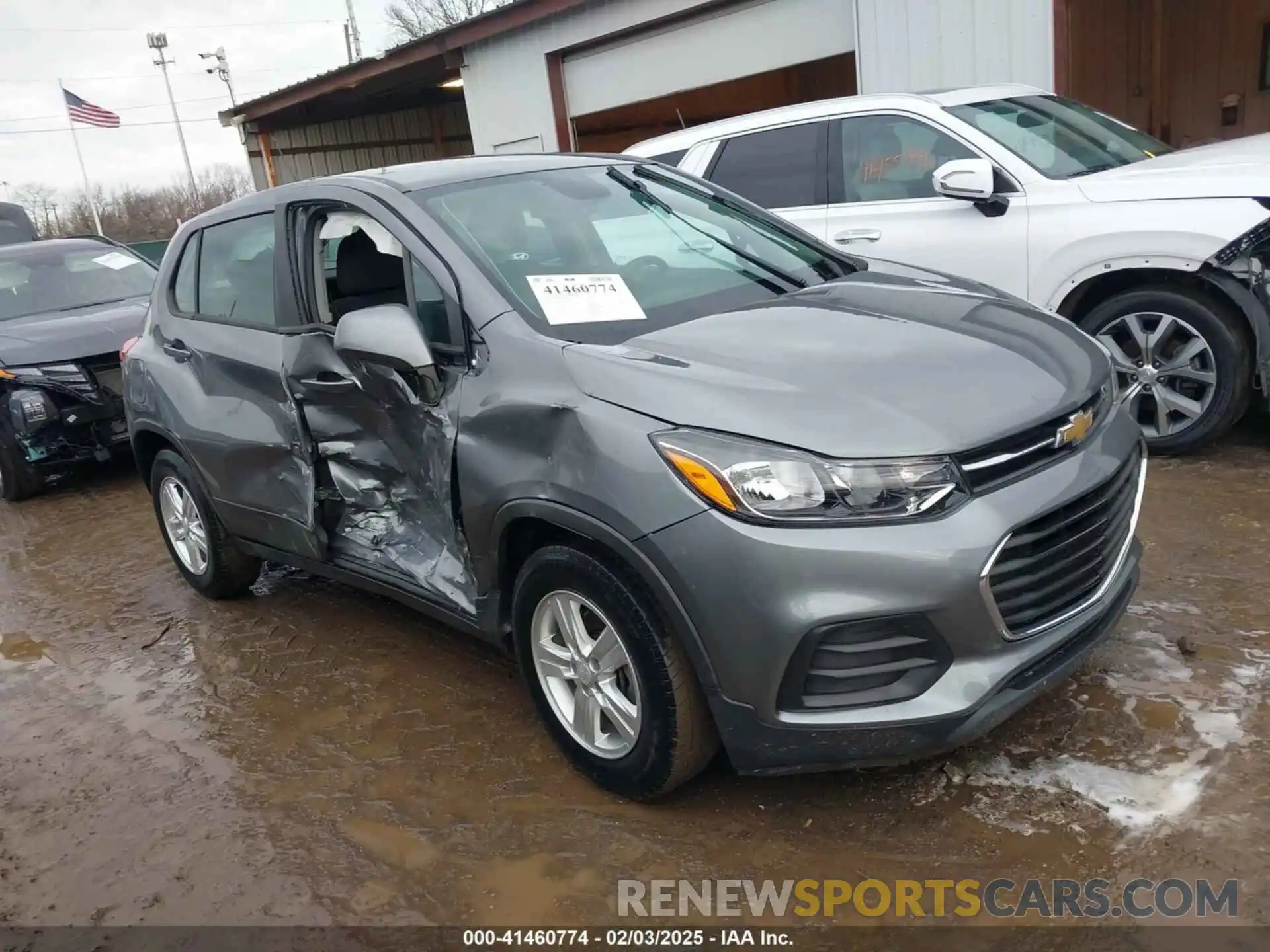 6 Photograph of a damaged car 3GNCJKSB8LL134645 CHEVROLET TRAX 2020